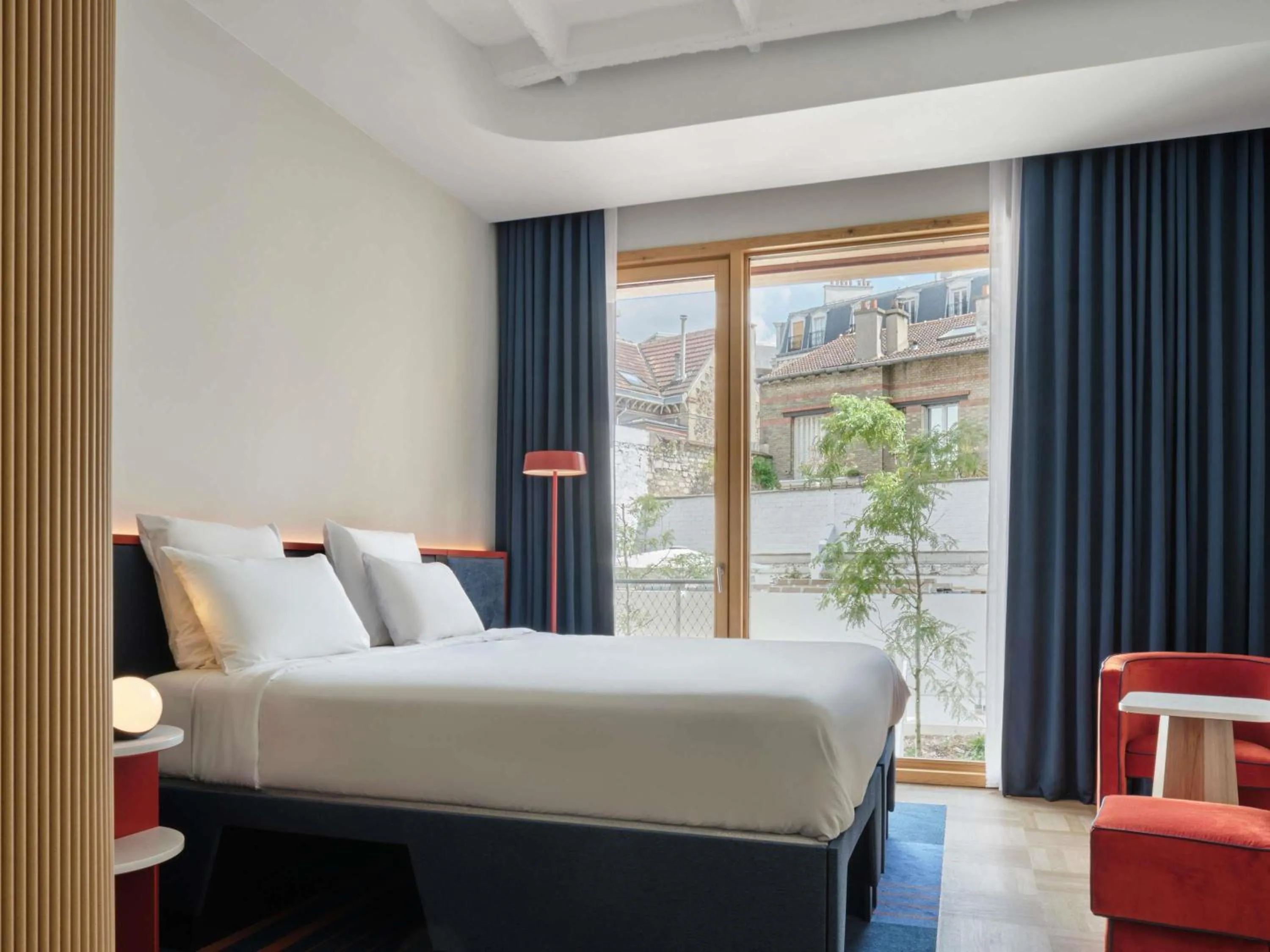 Bedroom, Bed in TRIBE Paris Pantin