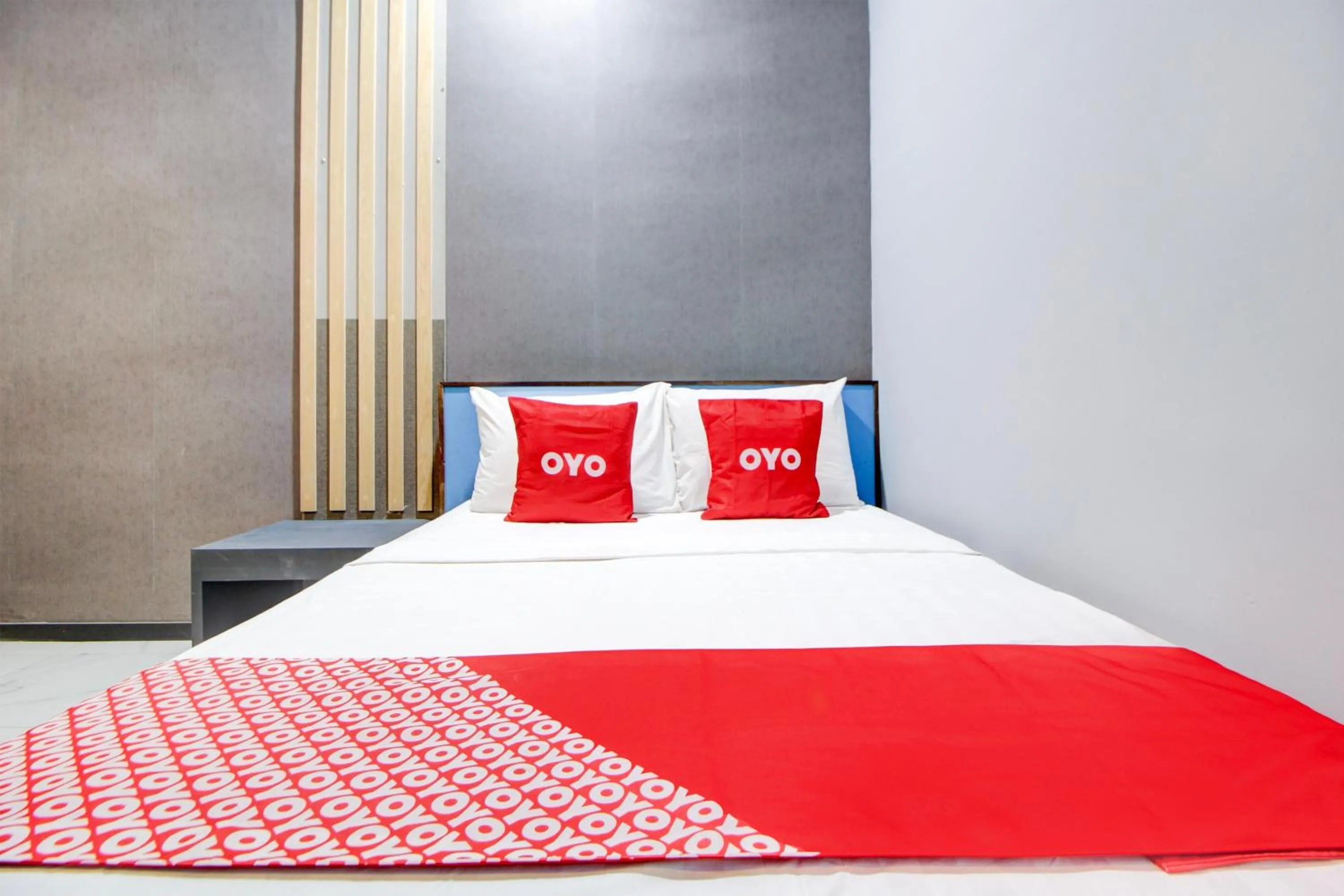 Bedroom, Bed in Hotel O Stasiun Tegal Near Alun-Alun Formerly Ameera Guest House