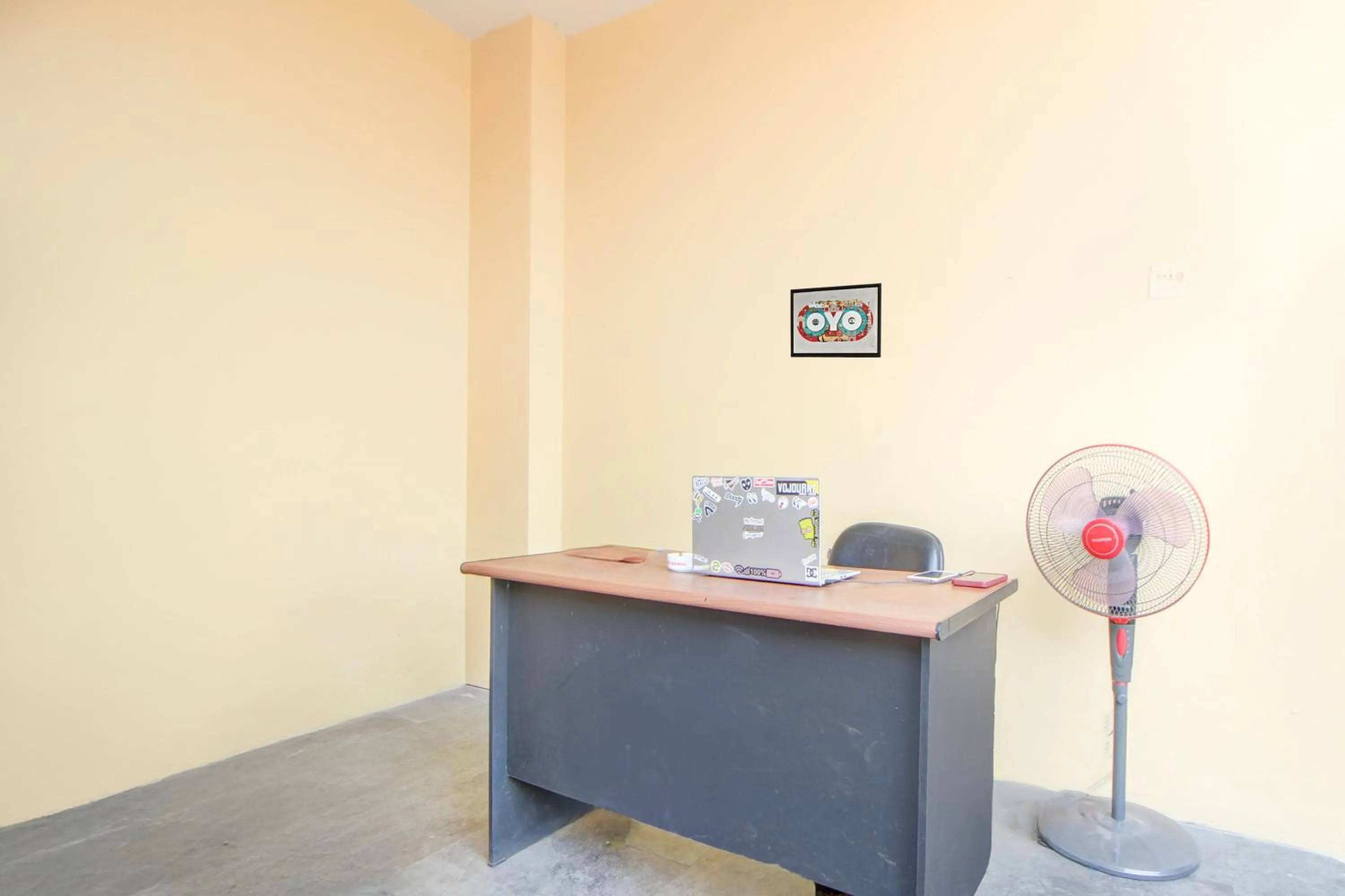 Lobby or reception in Hotel O Stasiun Tegal Near Alun-Alun Formerly Ameera Guest House