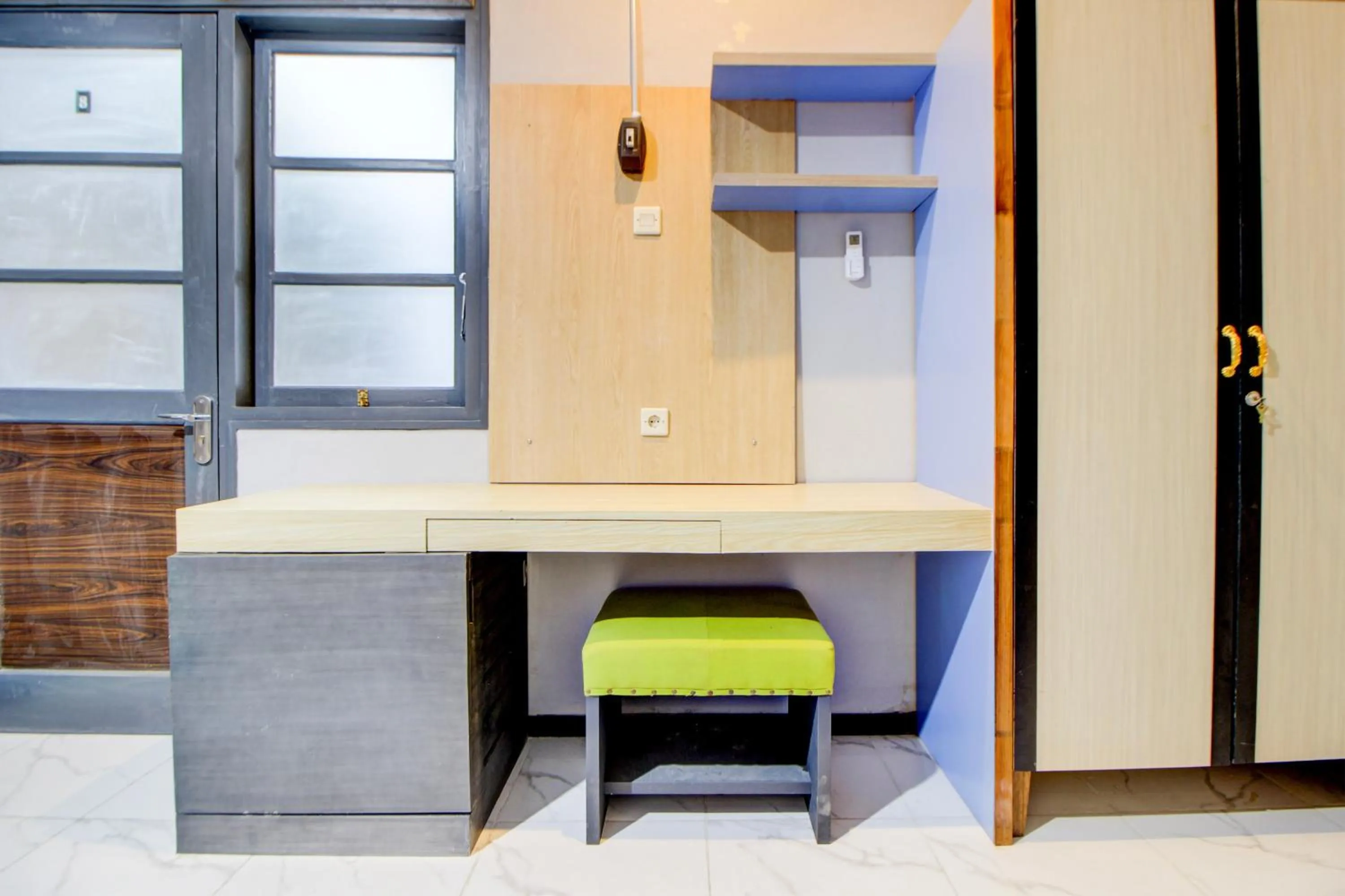 Bedroom in Hotel O Stasiun Tegal Near Alun-Alun Formerly Ameera Guest House