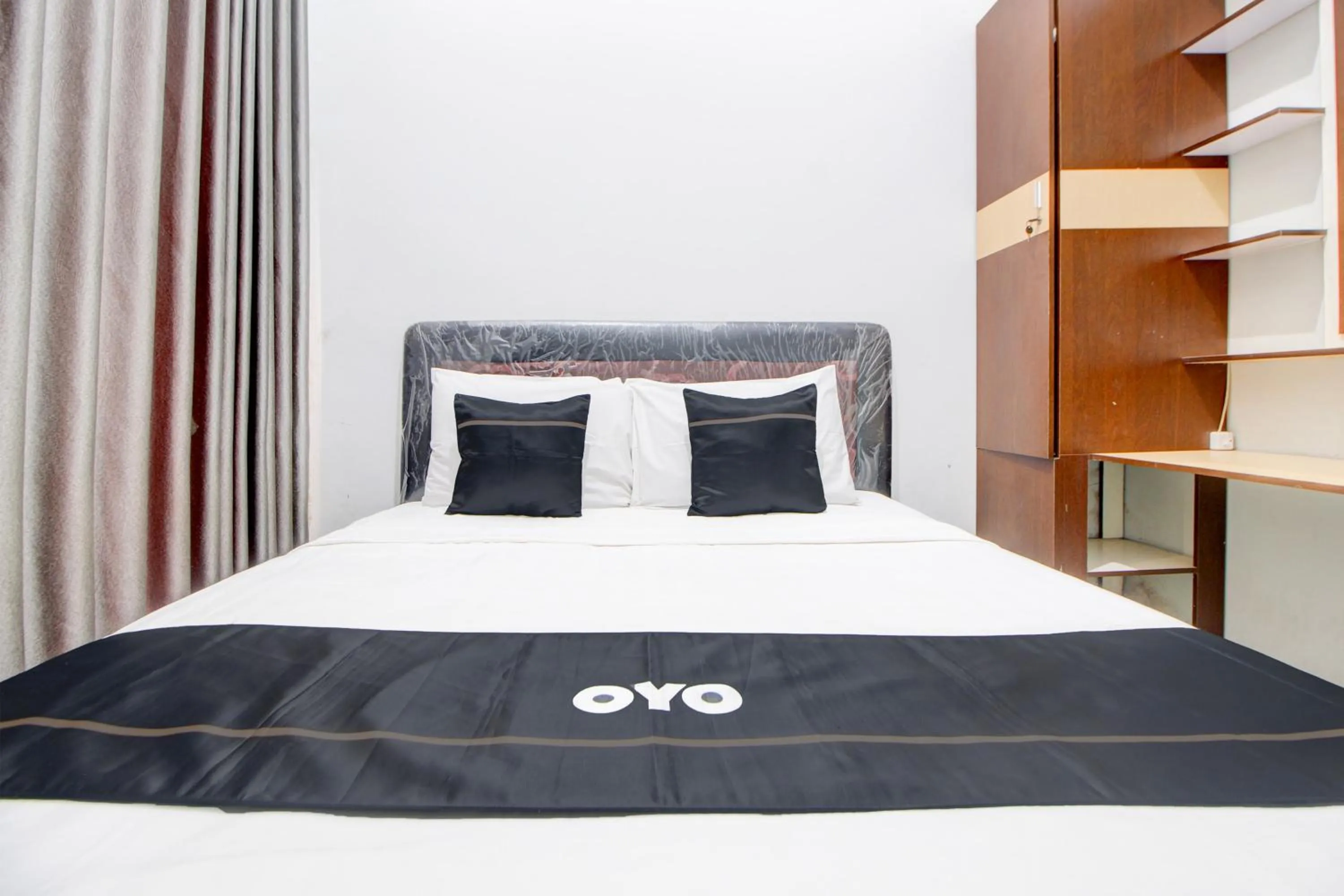 Bedroom, Bed in Capital O 94314 Sunny Co Living