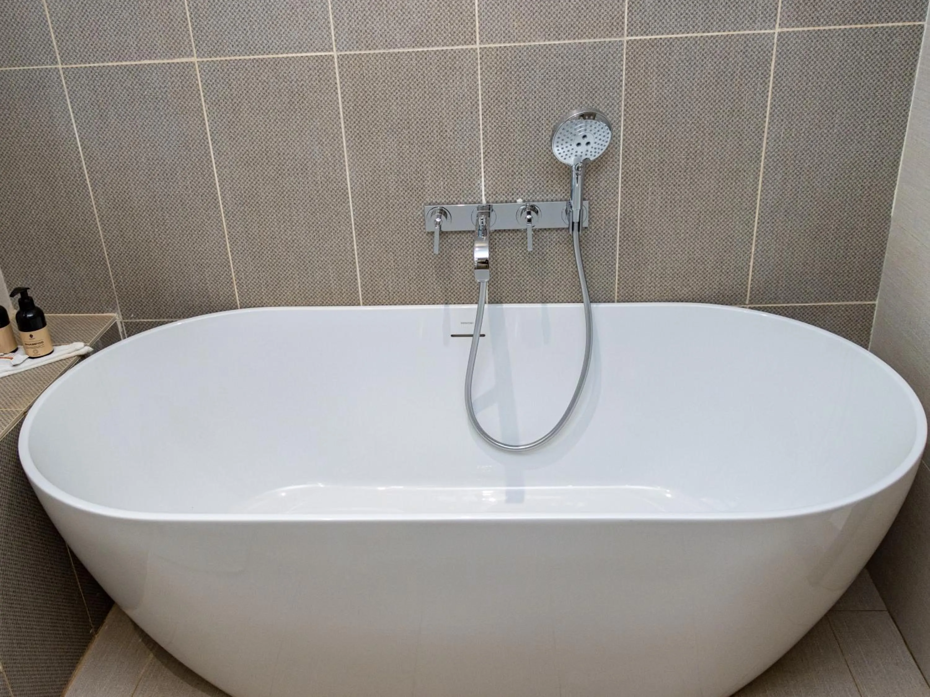 Bathroom in Azalaï Hôtel Ouagadougou