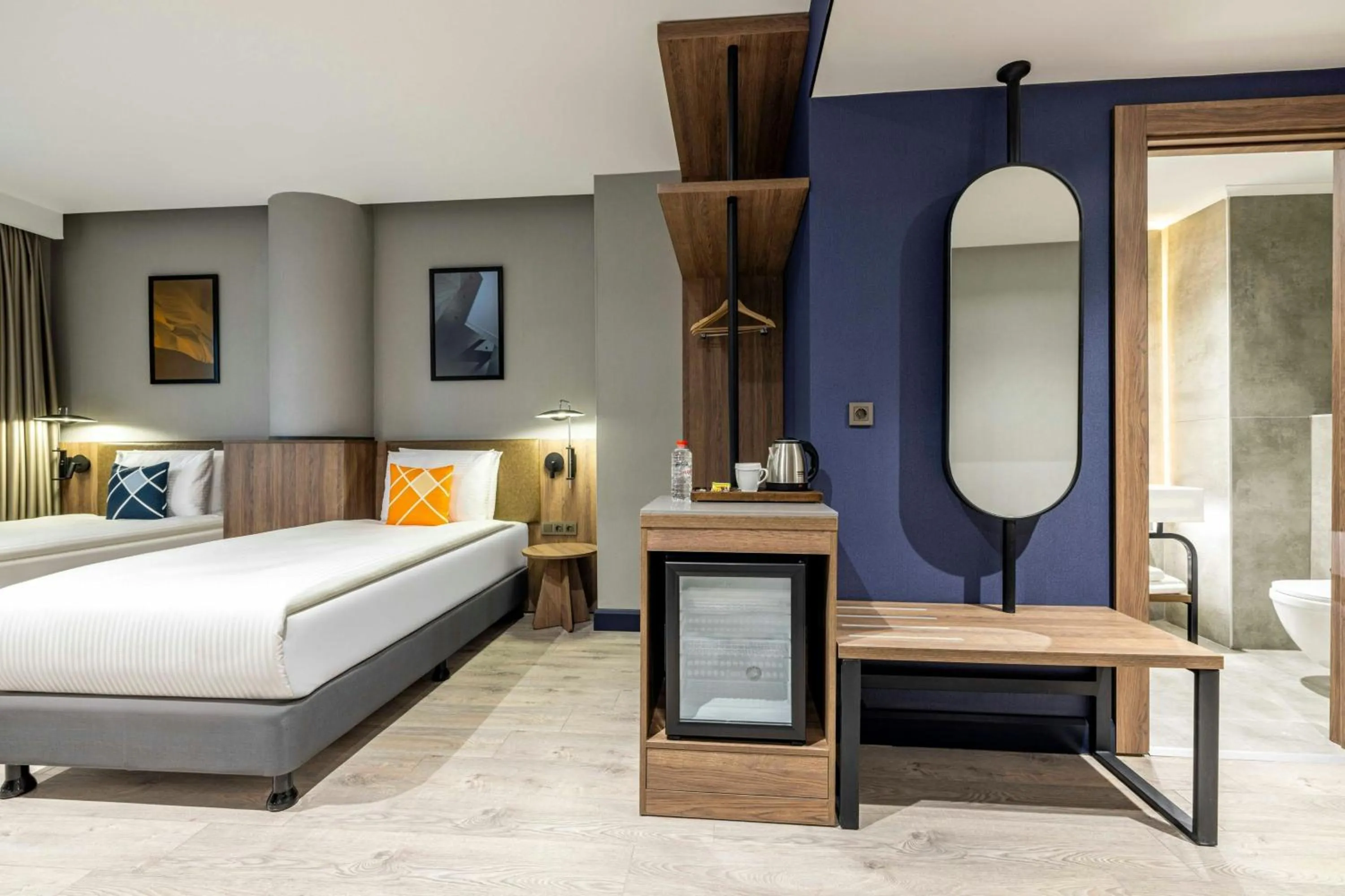 Bedroom, Bed in Four Points Flex by Sheraton Ankara Cukurambar
