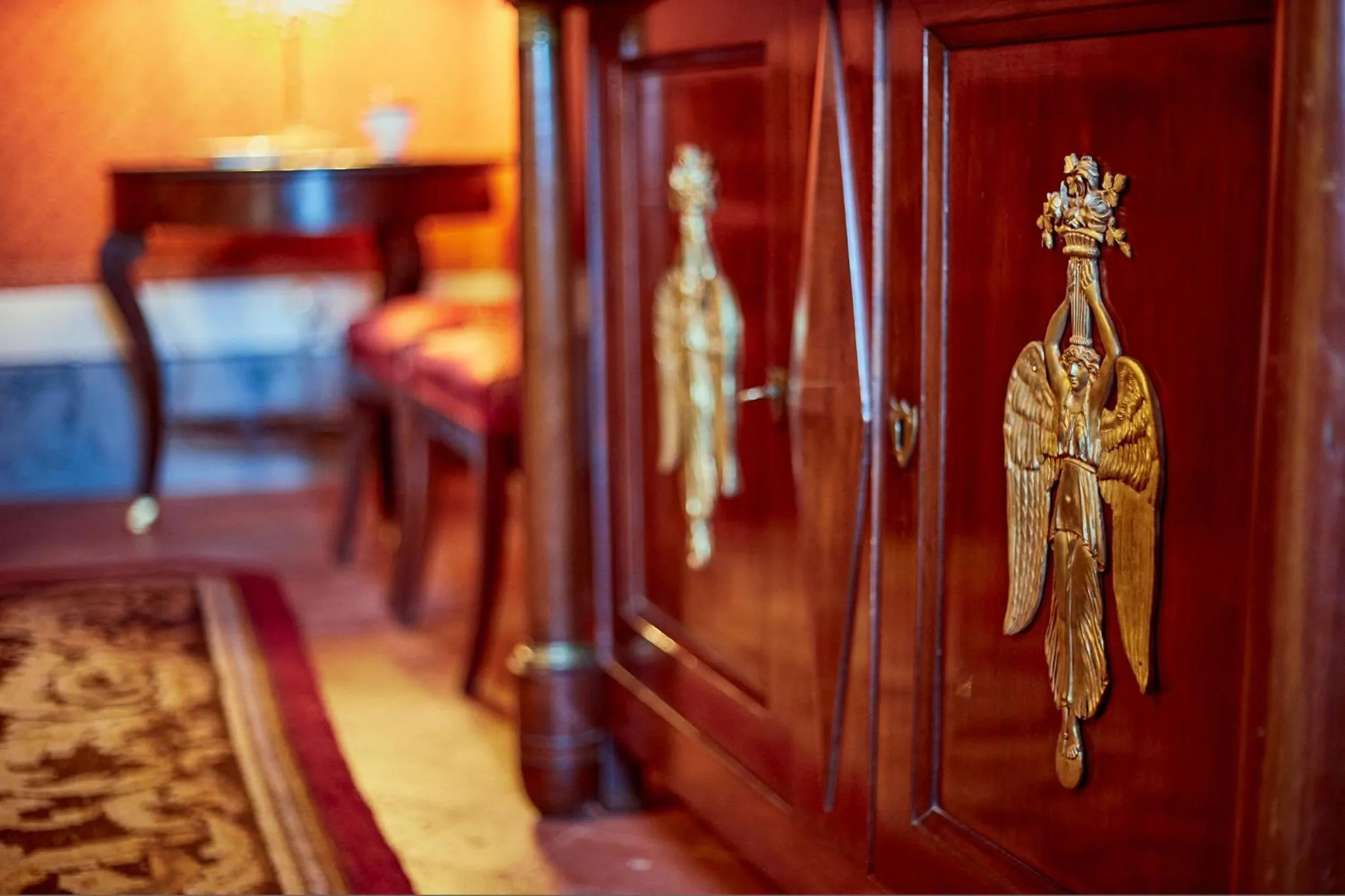 Decorative detail, Bed in Palazzo Nobile di San Donato - Historic Experience