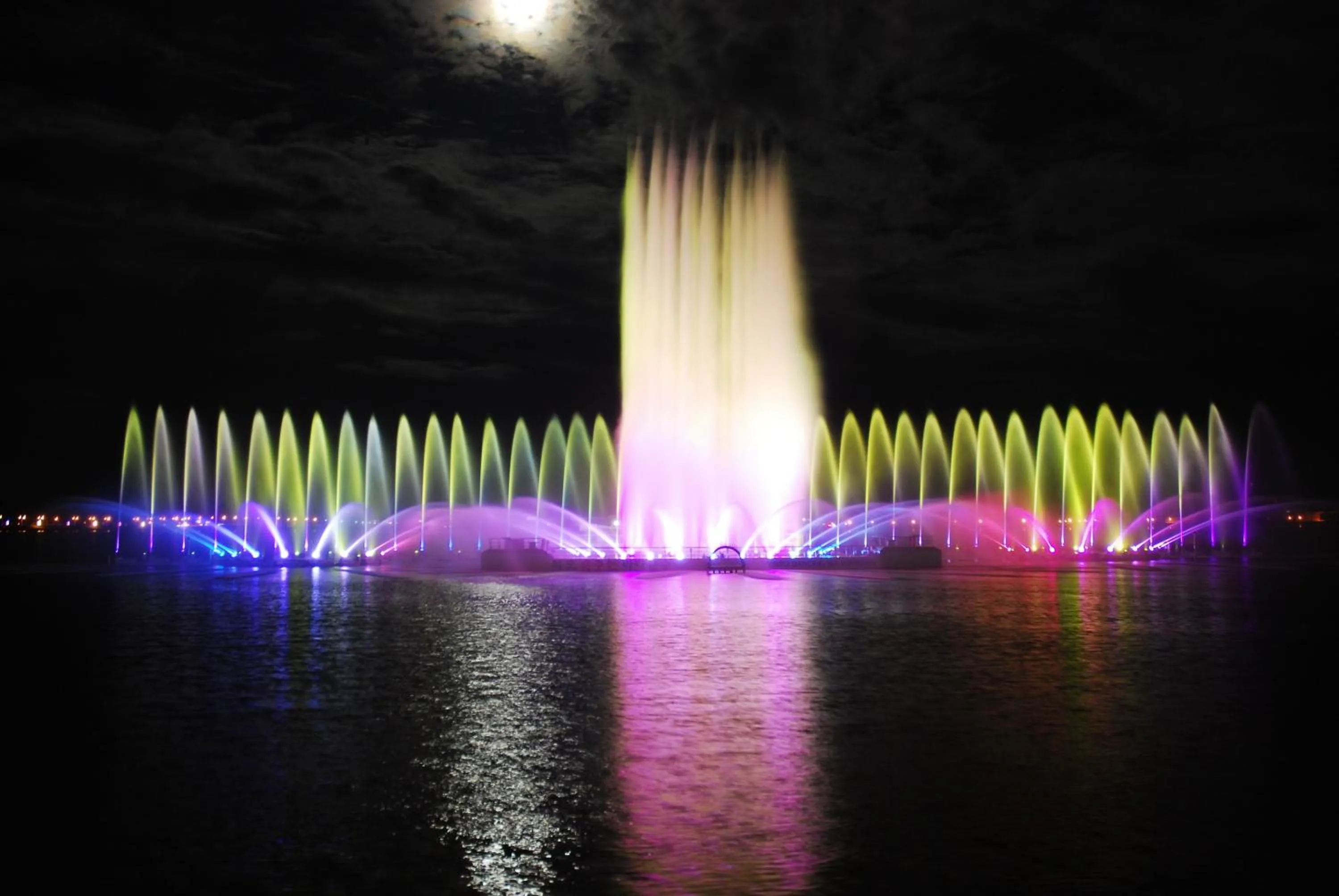 Night in Fontana Beach Hotel