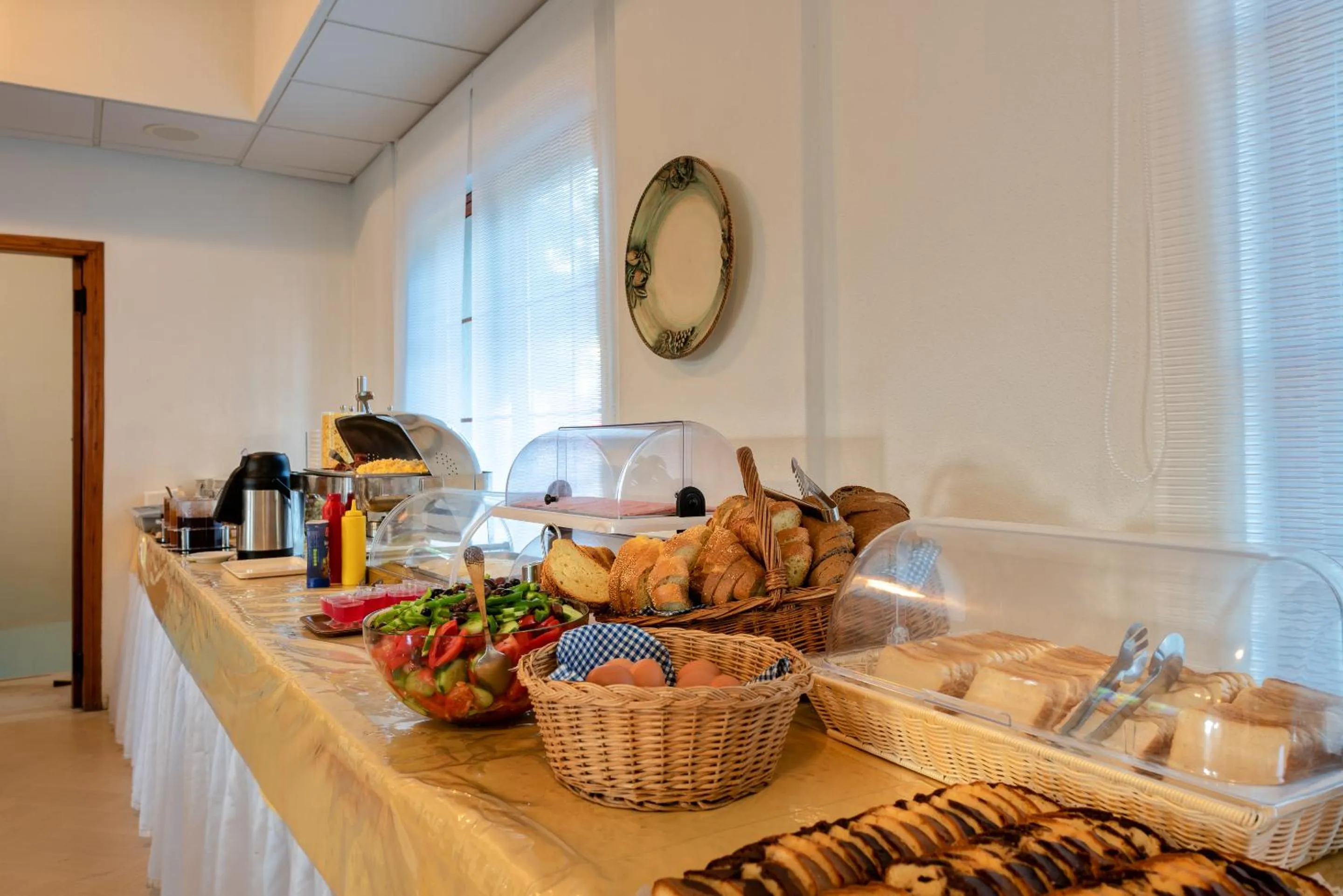 Buffet breakfast in Iliessa Beach Hotel