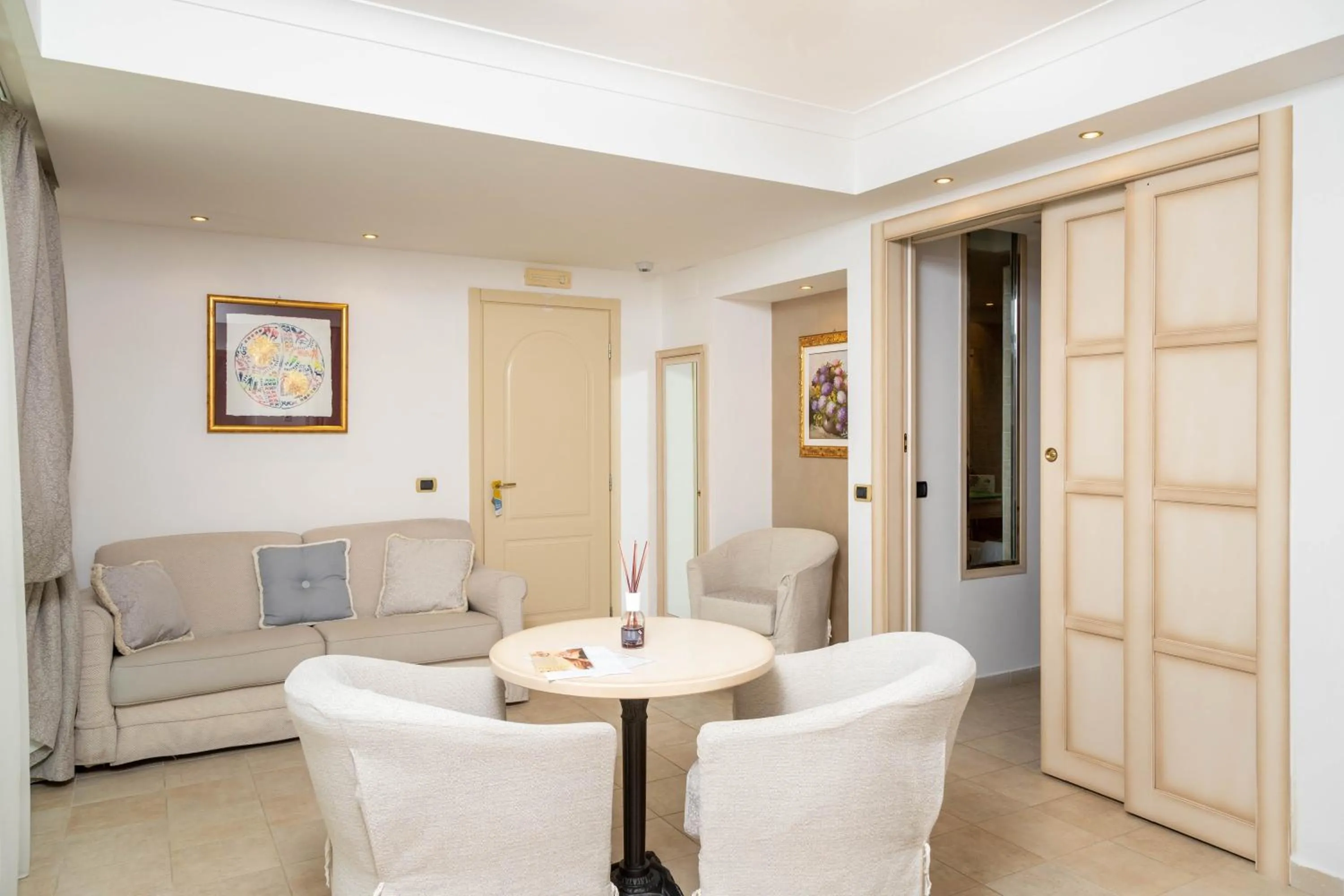 AH Premium Baia dei Faraglioni