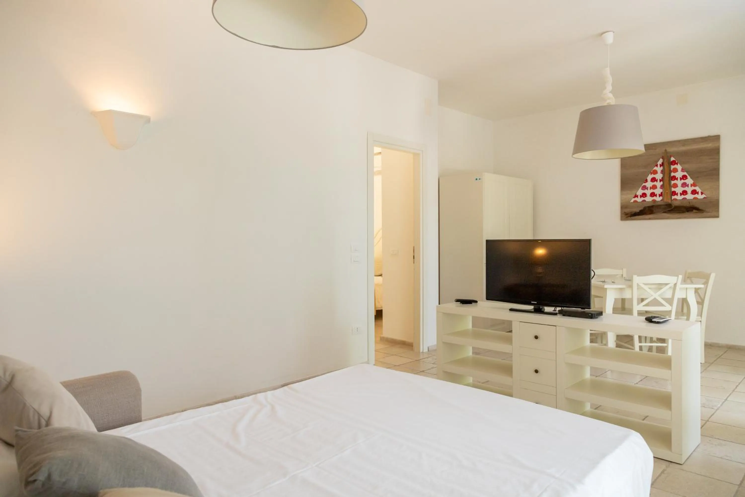 Bed in Apulia Hotel Baia dei Faraglioni Resort