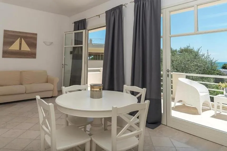 AH Premium Baia dei Faraglioni