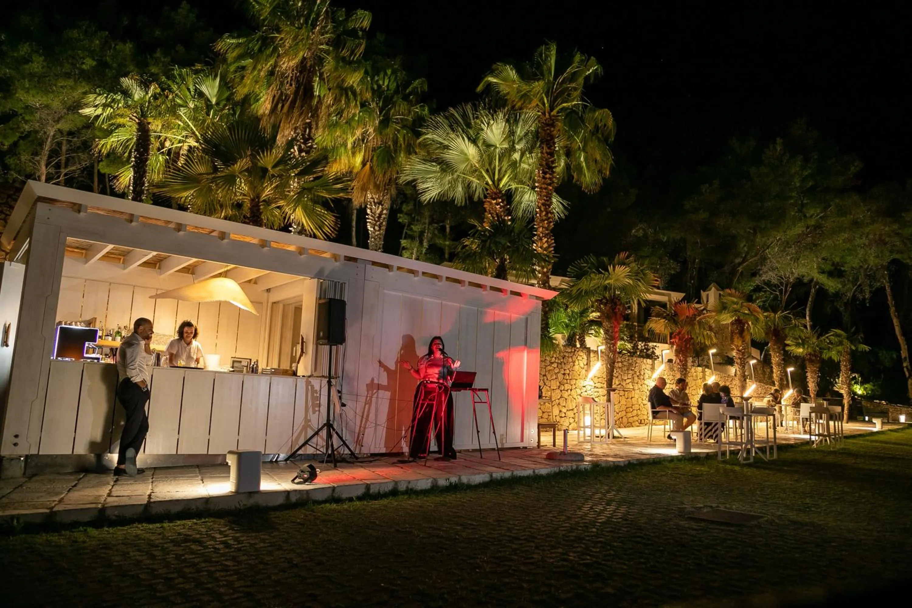 Lounge or bar in AH Premium Baia dei Faraglioni