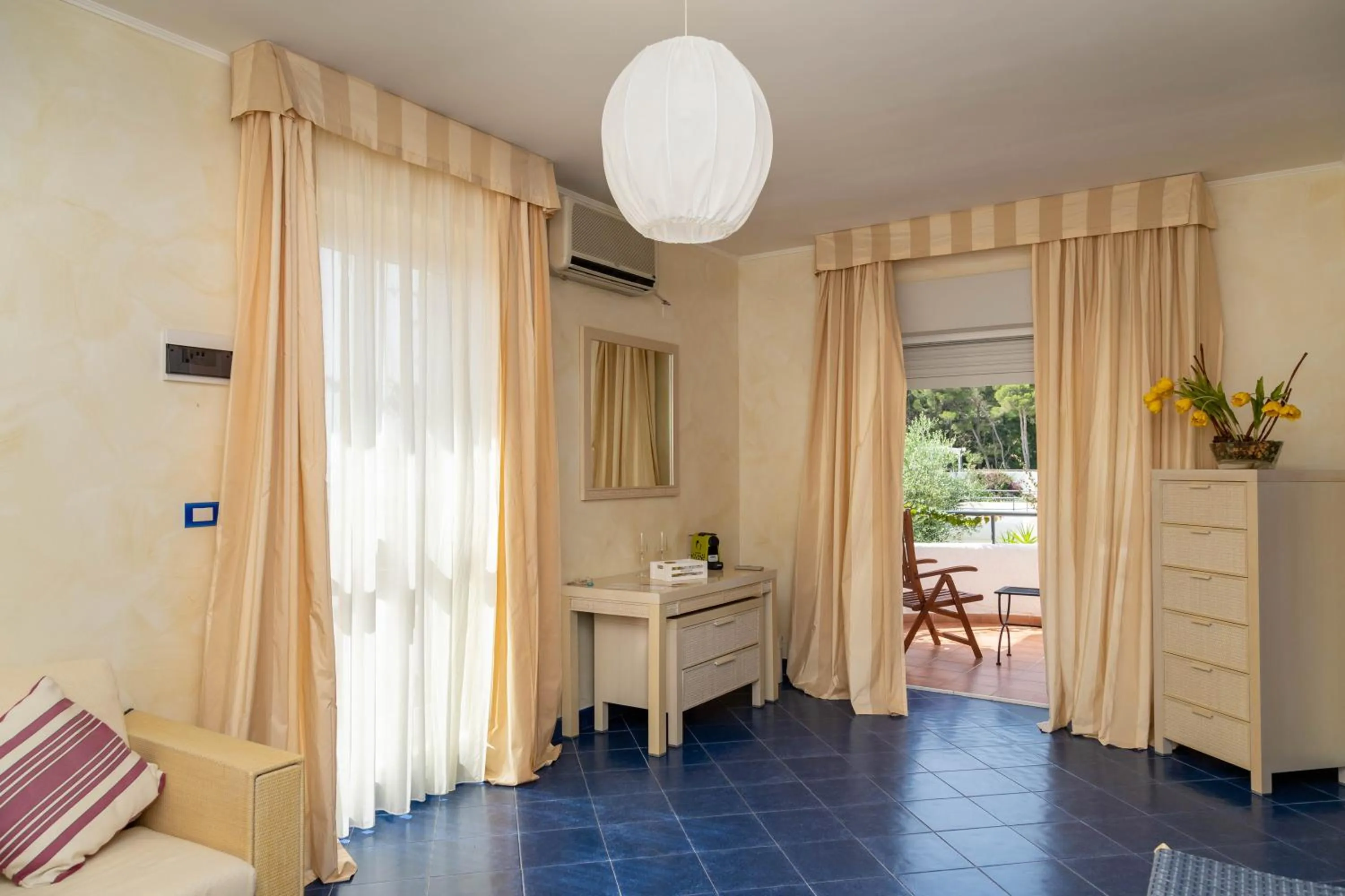 AH Premium Baia dei Faraglioni