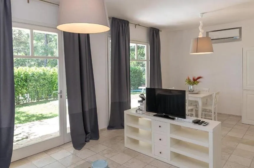 AH Premium Baia dei Faraglioni