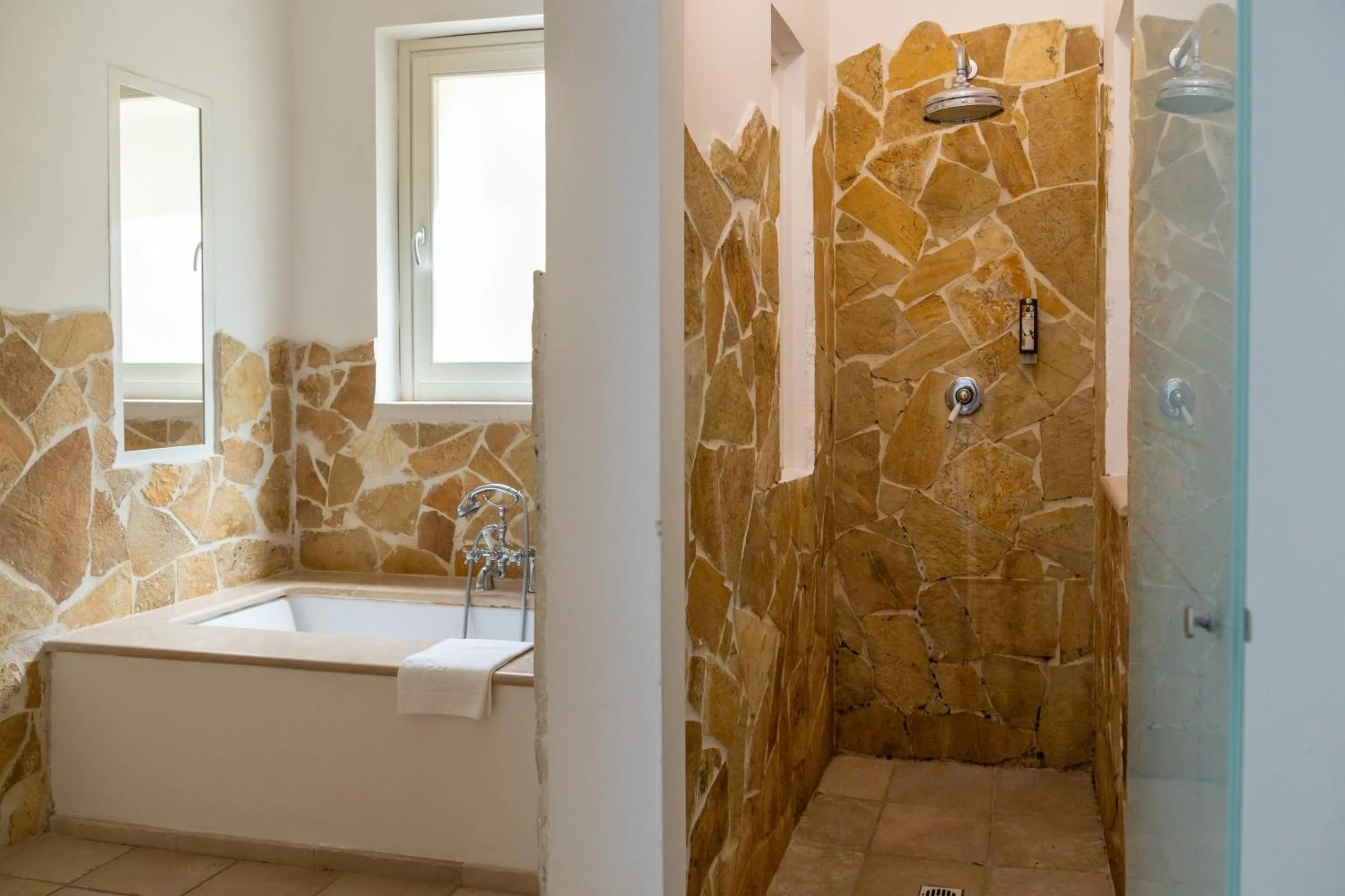 Apulia Hotel Baia dei Faraglioni Resort