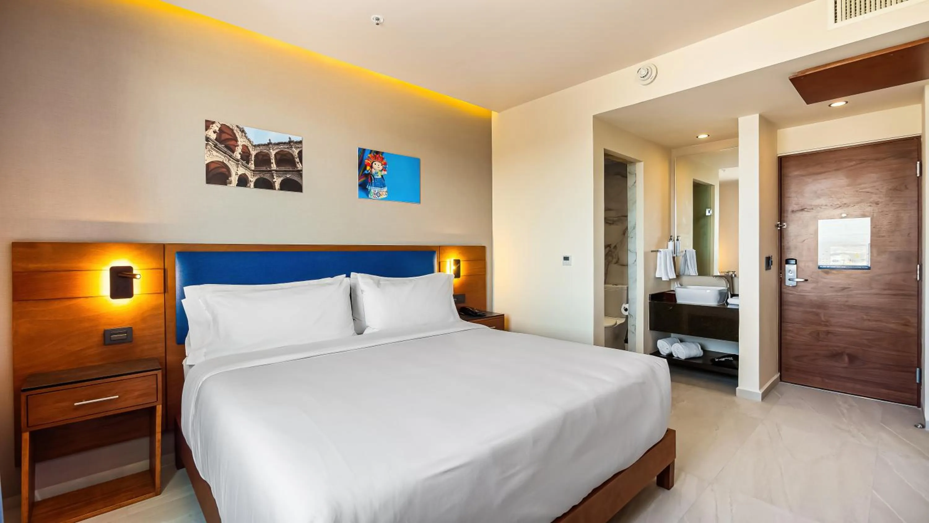 Bed in Hampton By Hilton Queretaro Juriquilla