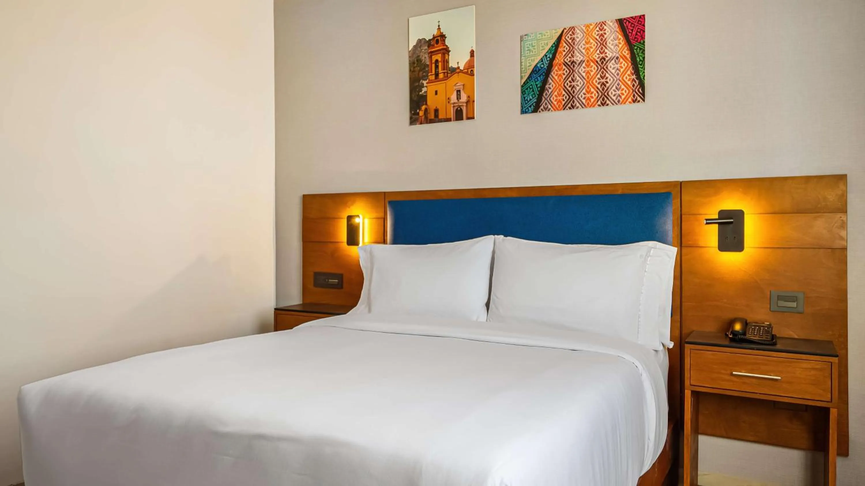 Bed in Hampton By Hilton Queretaro Juriquilla