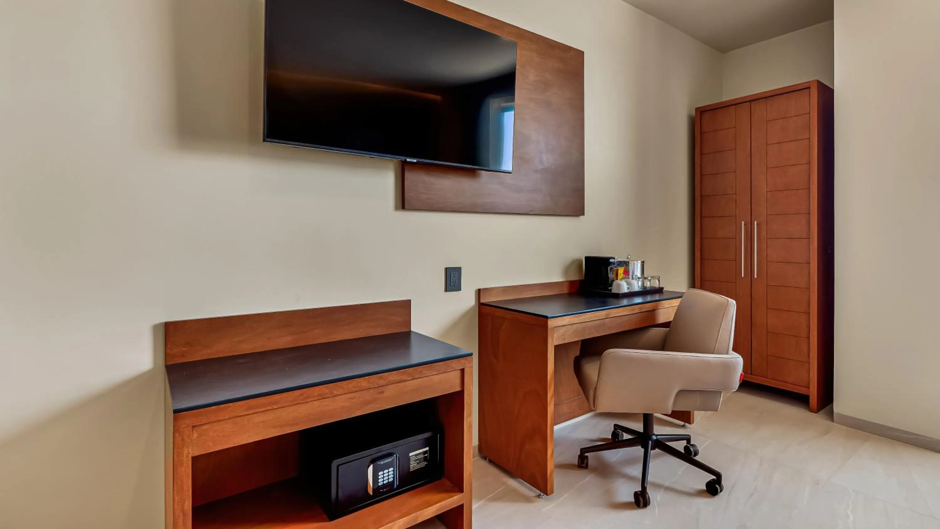 TV and multimedia in Hampton By Hilton Queretaro Juriquilla