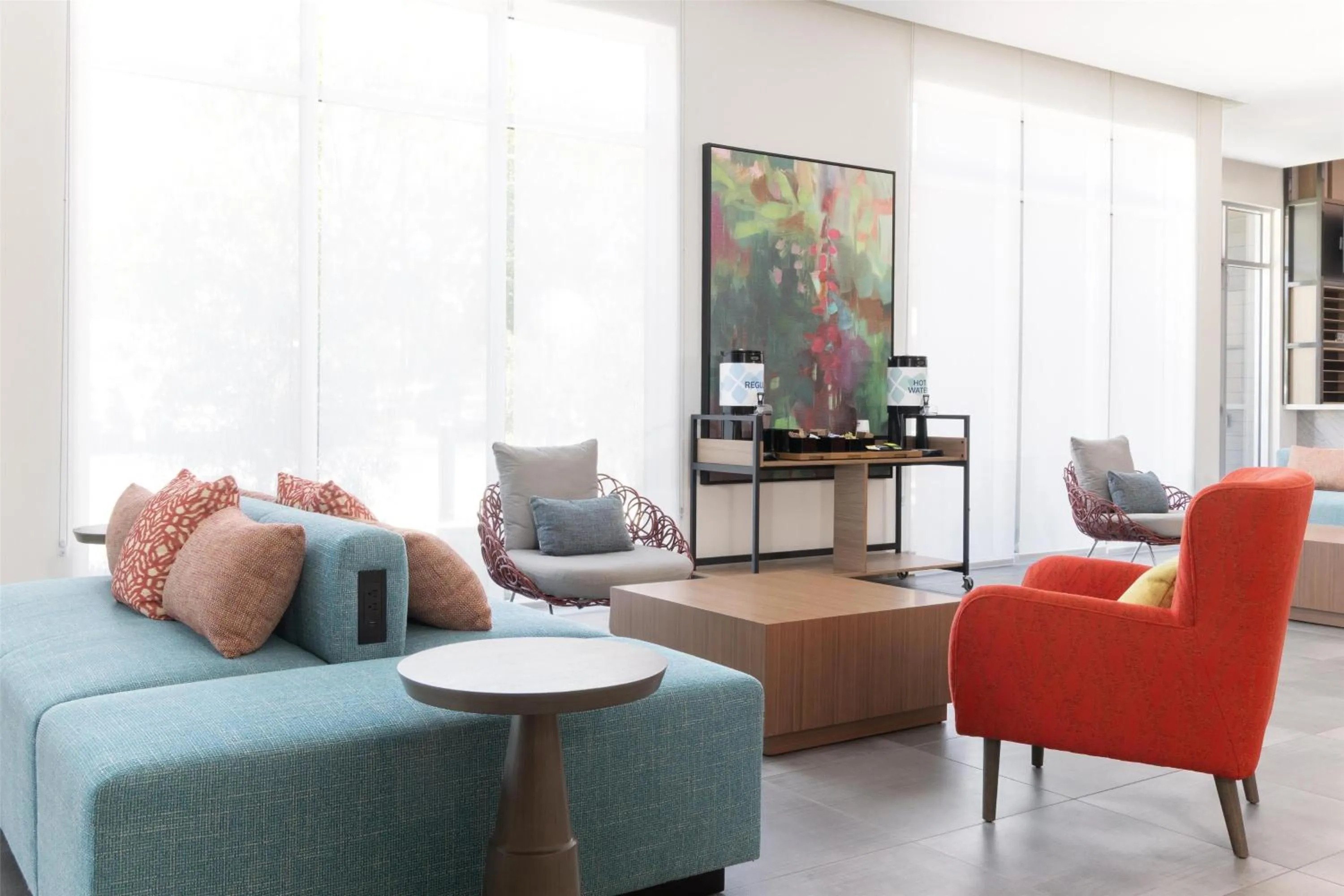 Lobby or reception in Hilton Garden Inn Walnut Creek