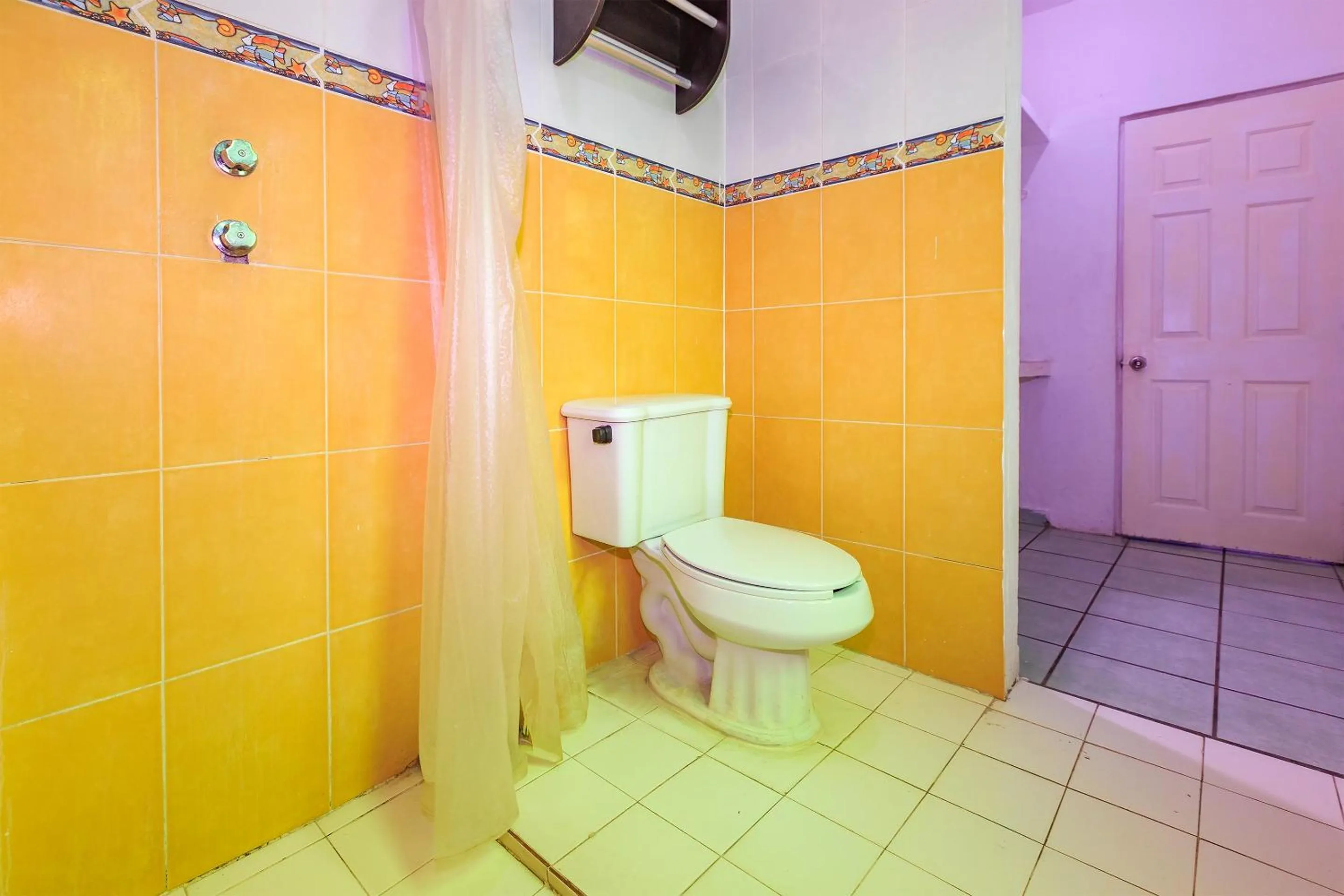 Bathroom in OYO Casa Mission