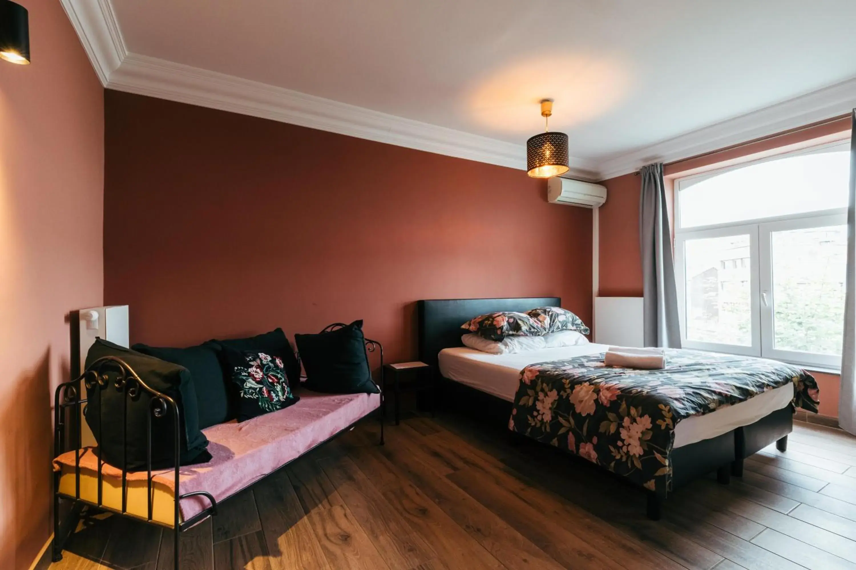 King Room with Spa Bath in Hotel Riad Nour King Room with Spa Bath in Hotel Riad Nour