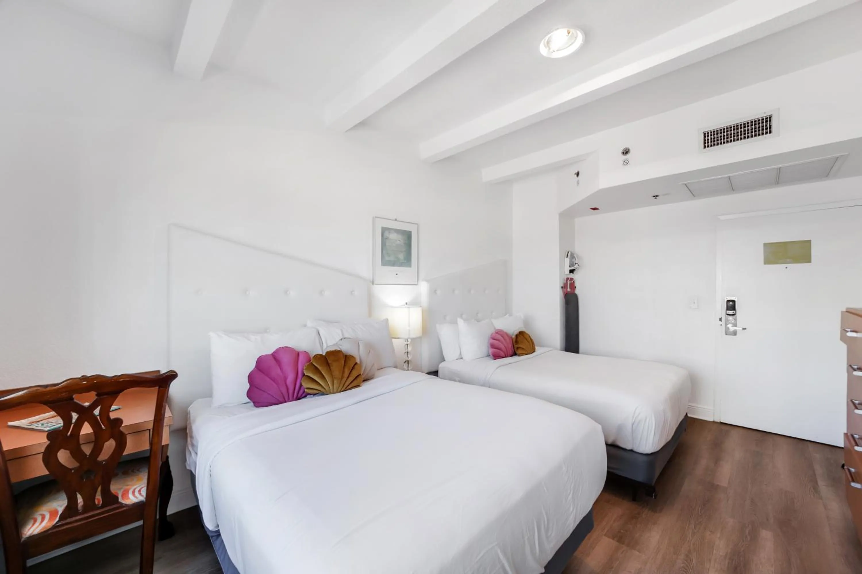 Bed in Ocean Spray Hotel