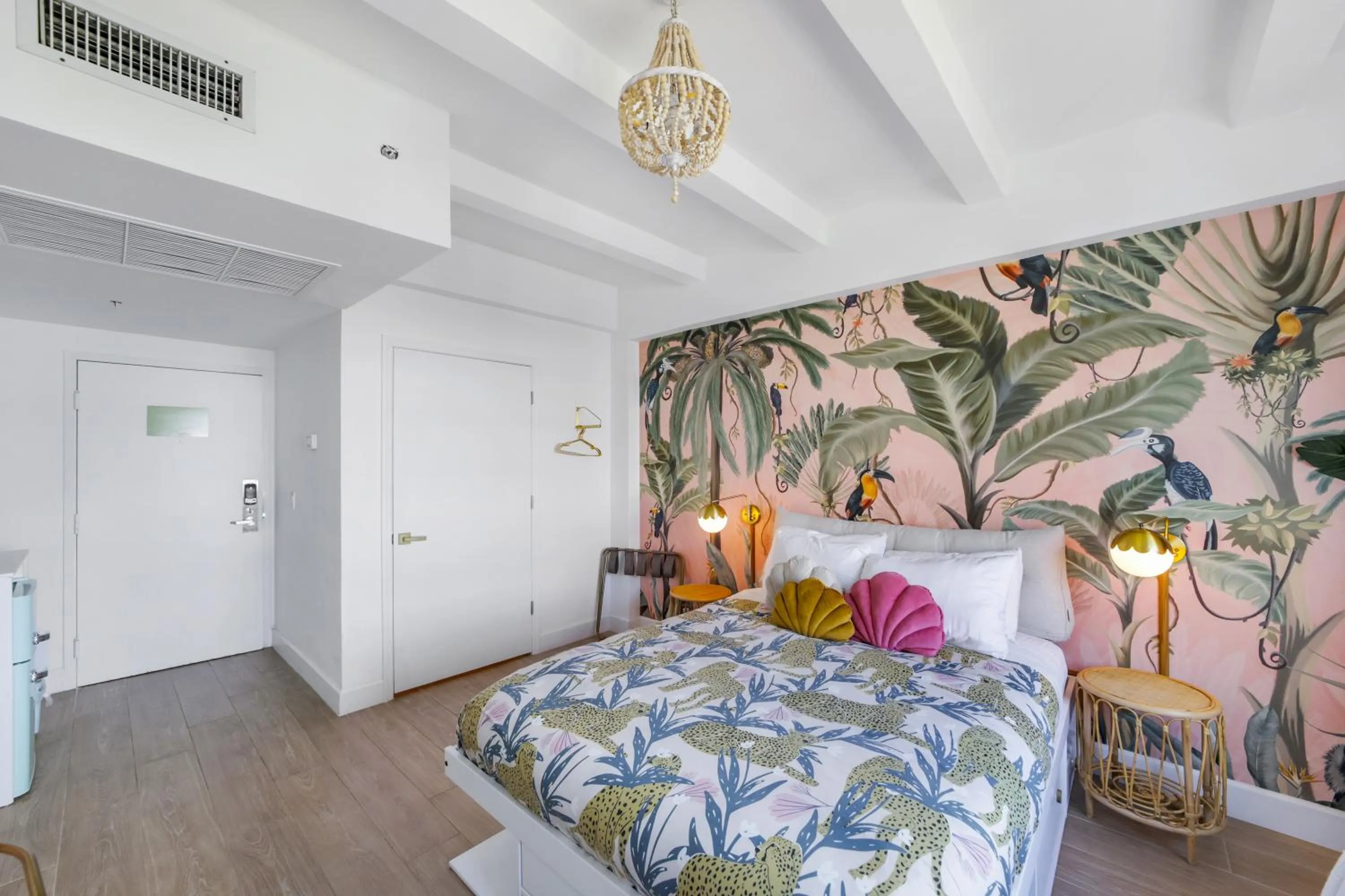 Bed in Ocean Spray Hotel