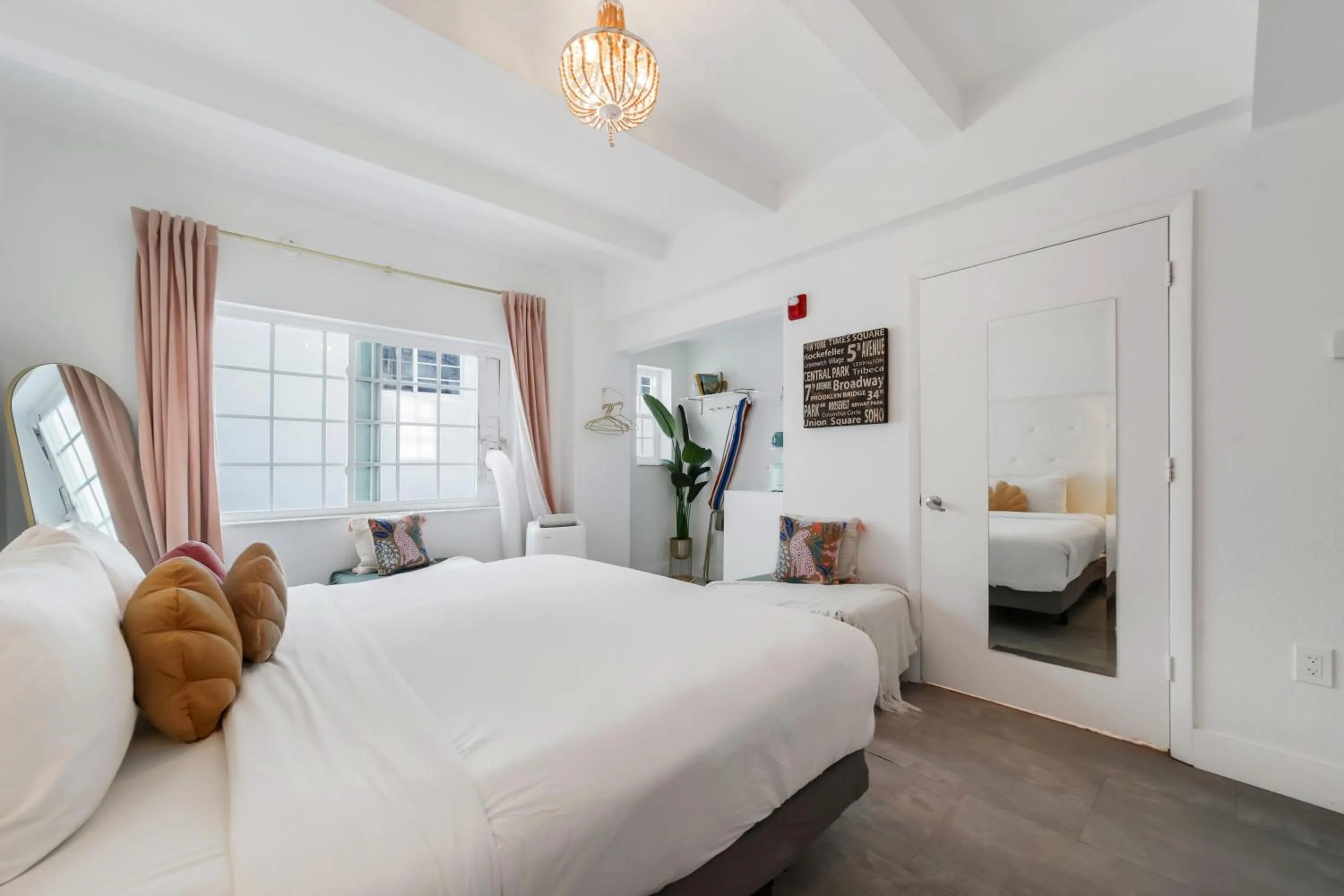 Bed in Ocean Spray Hotel