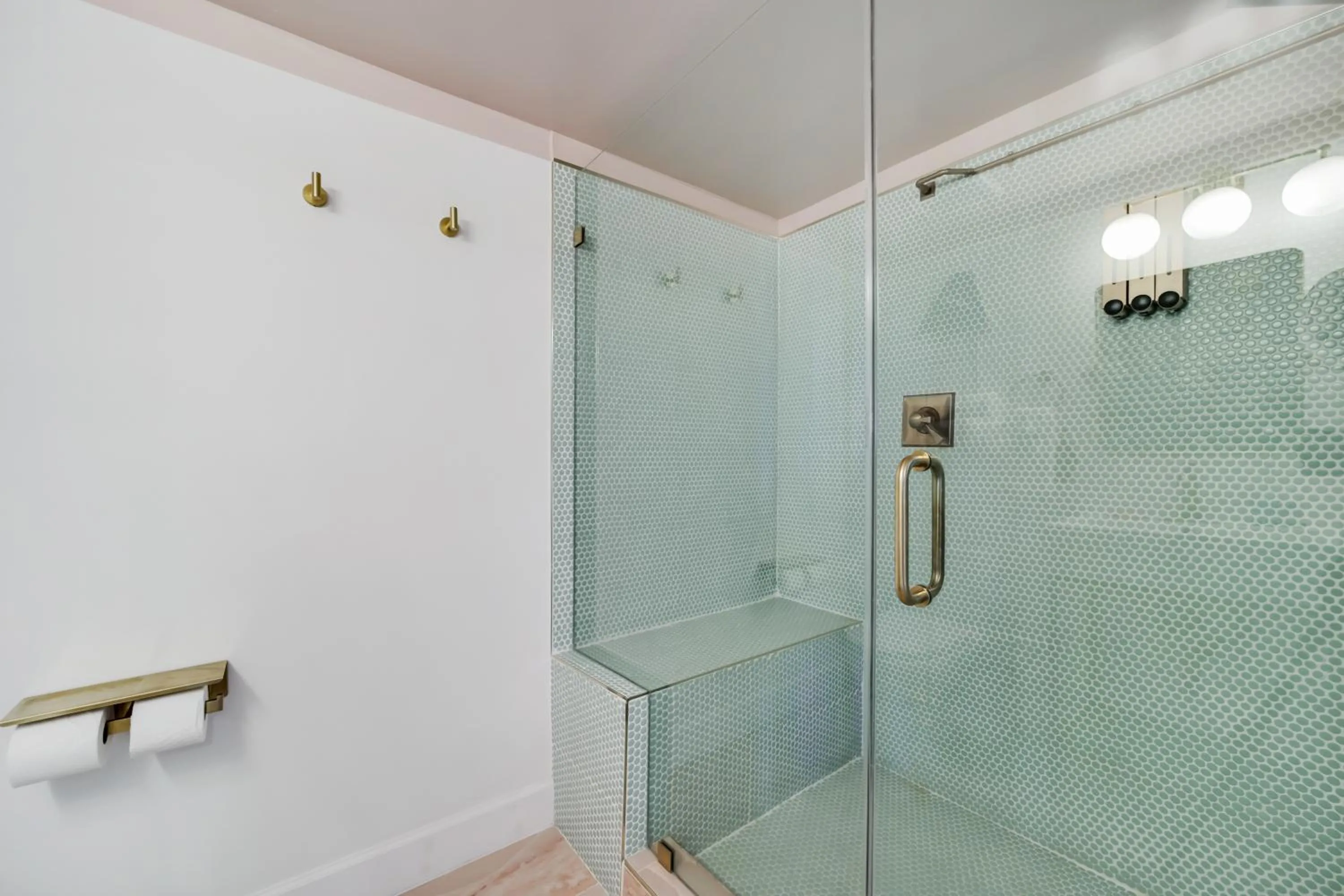 Shower in Ocean Spray Hotel