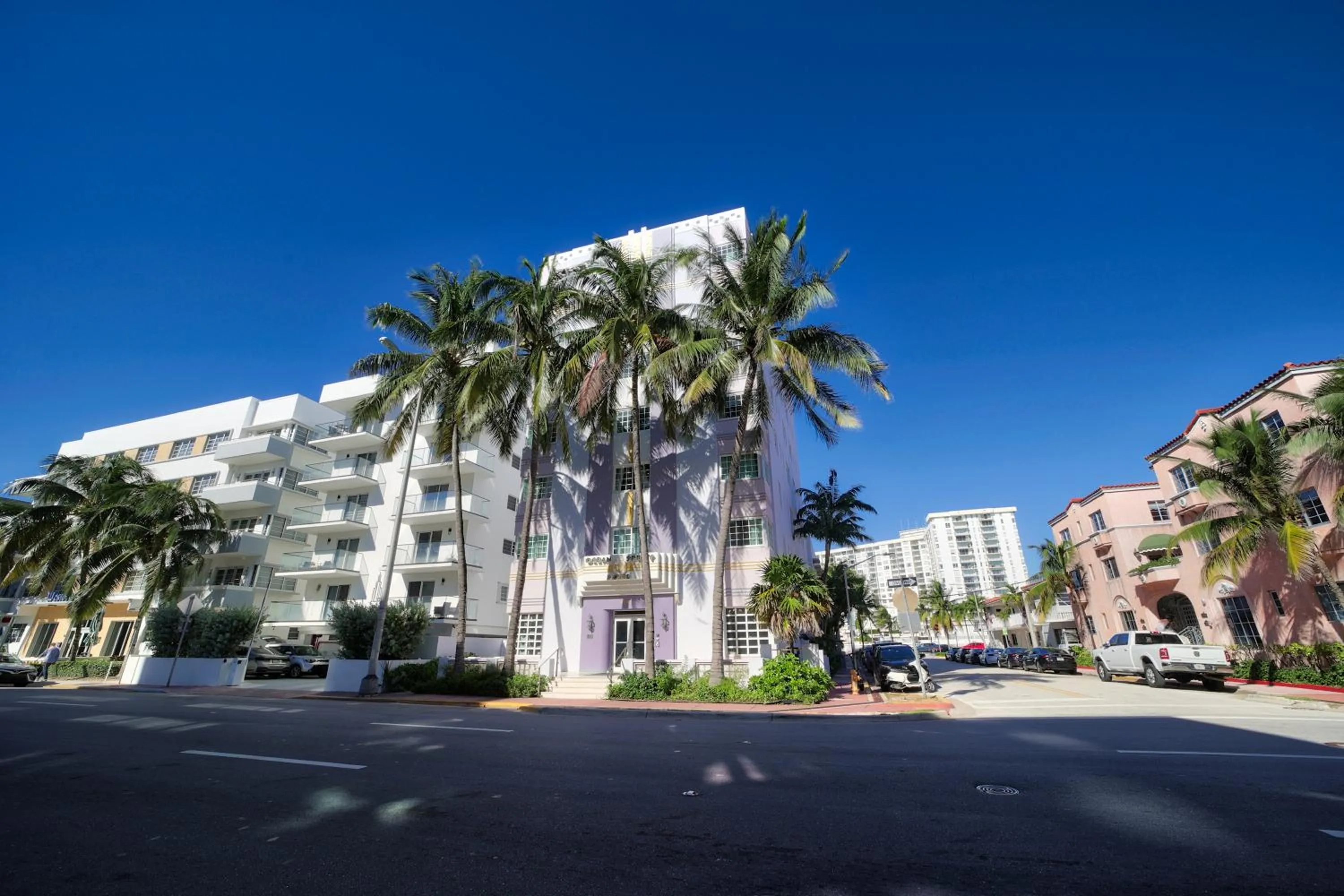 Property building in Ocean Spray Hotel