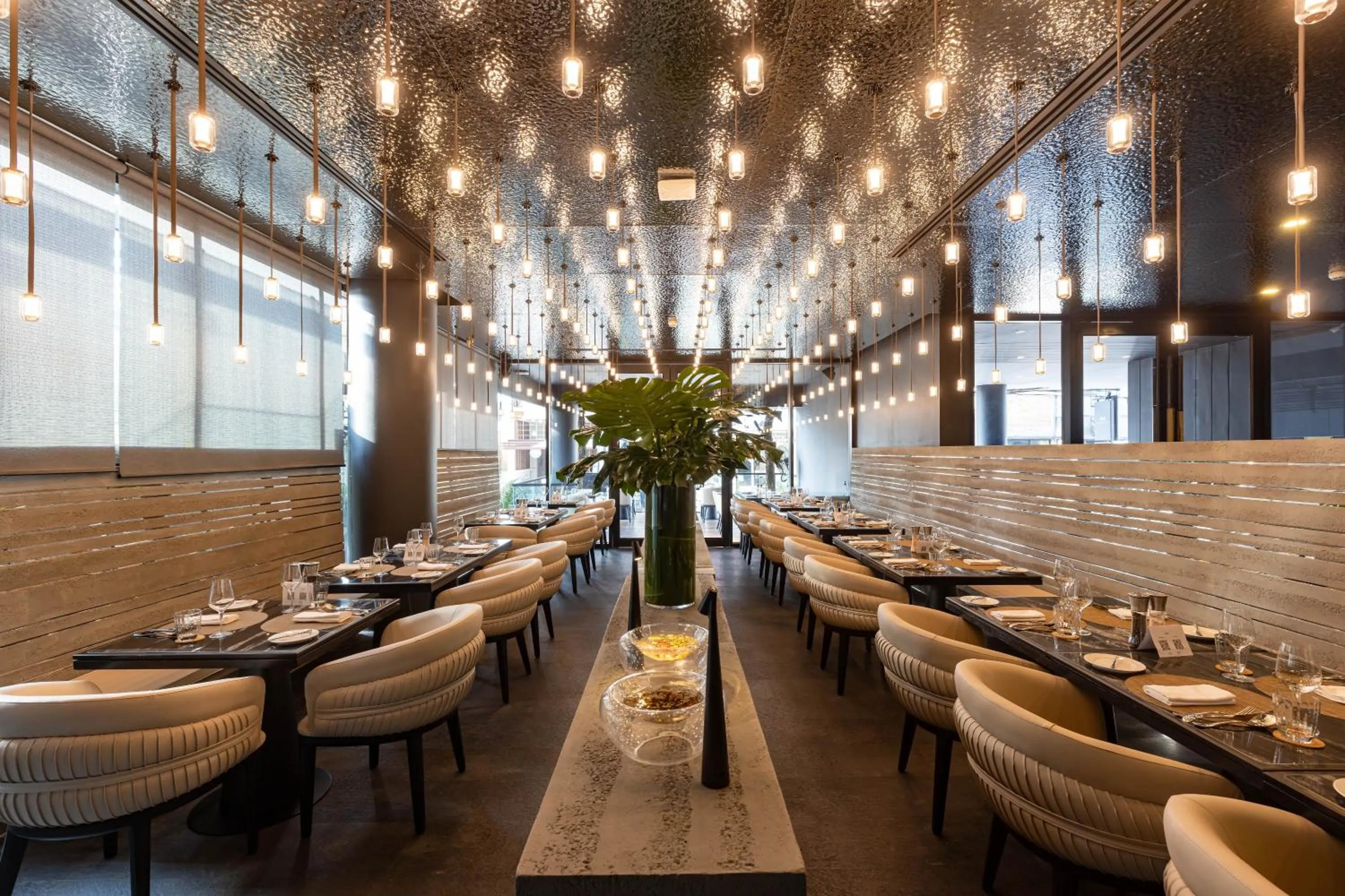 Restaurant/places to eat in AMANOR Hotel Chiang Mai