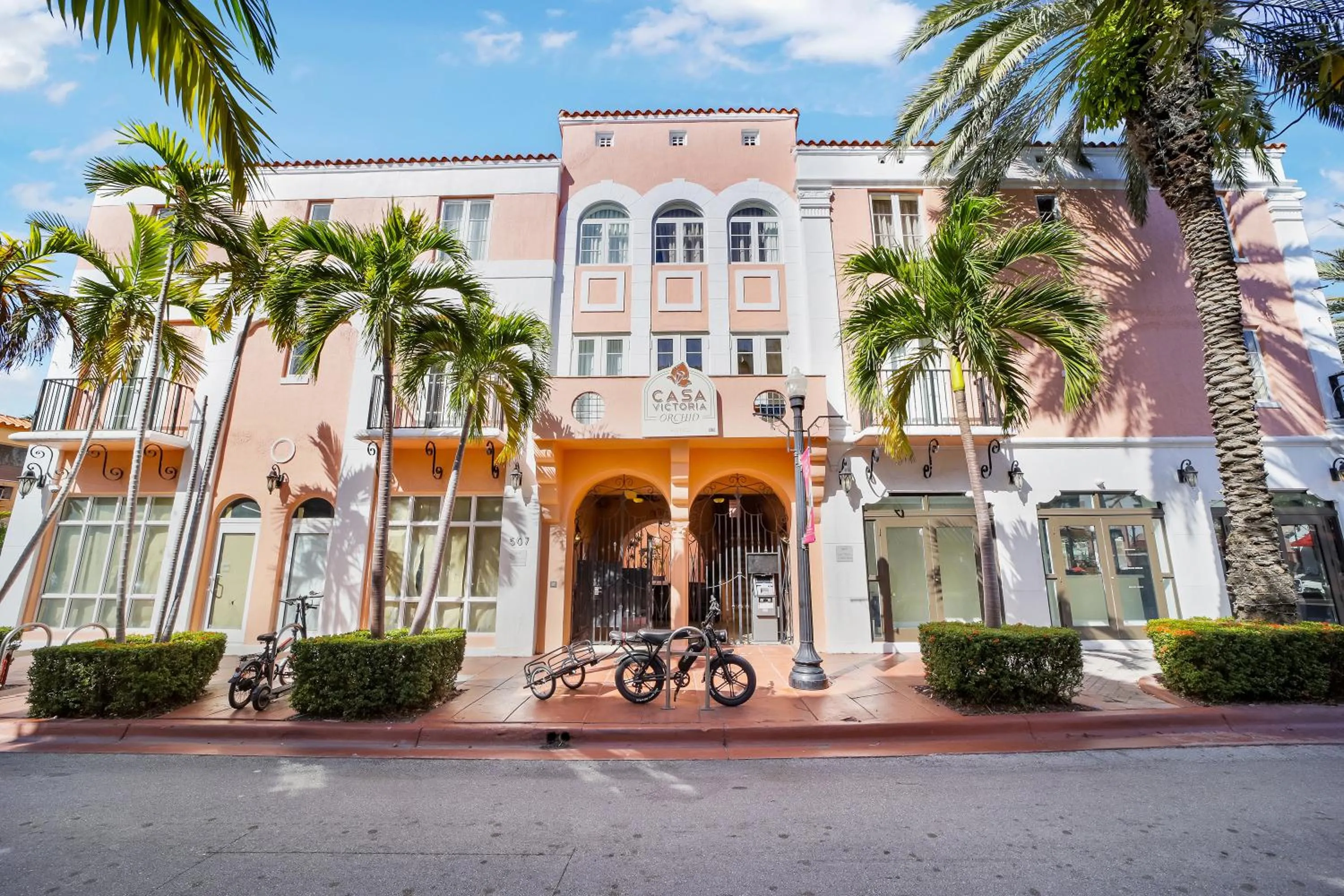 Property building in Casa Victoria Orchid Hotel