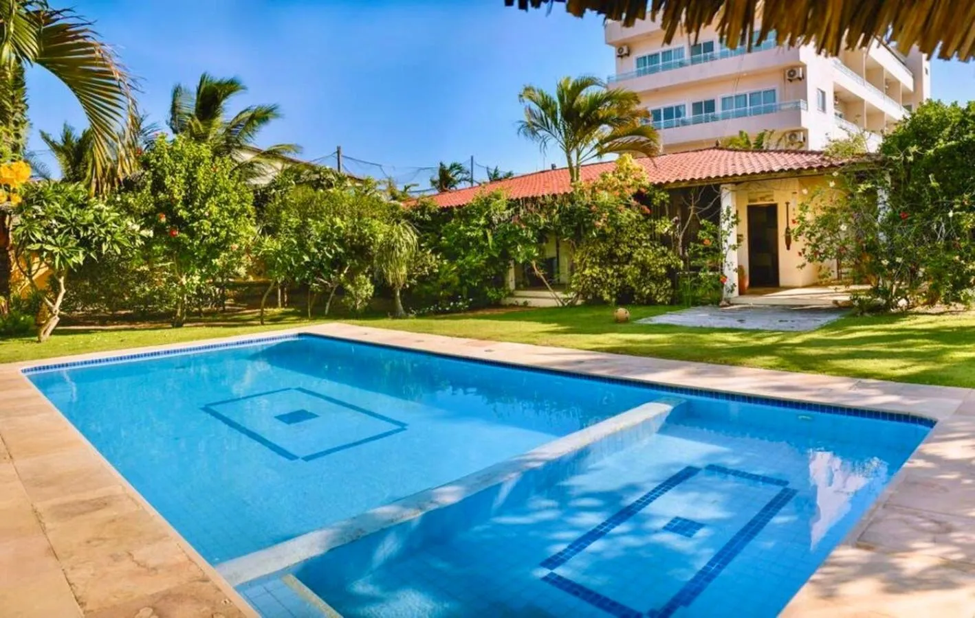 Swimming pool in Hotel Villa Roma Beach Cumbuco