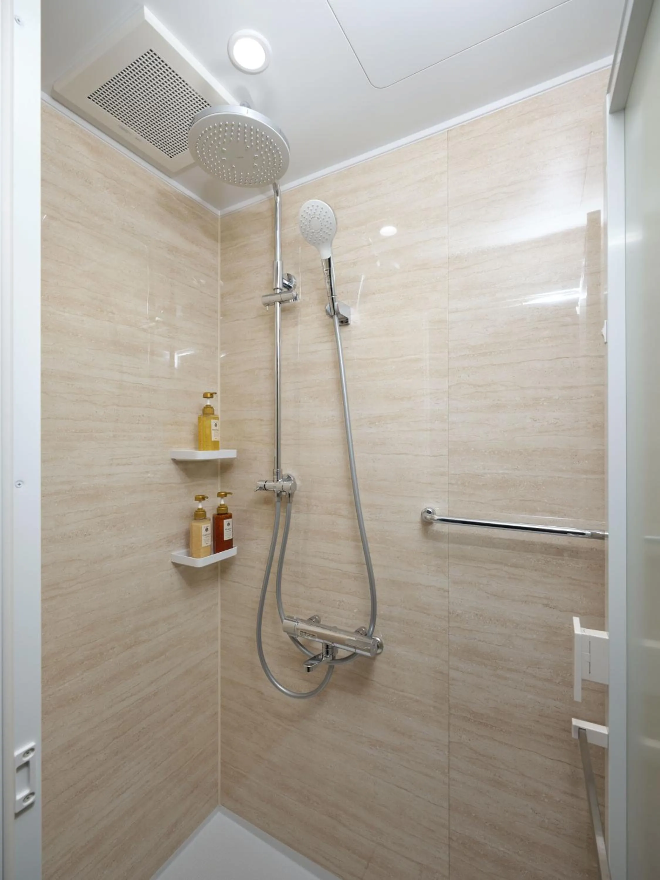 Shower in MONday Apart Premium OSAKA NAMBA WEST