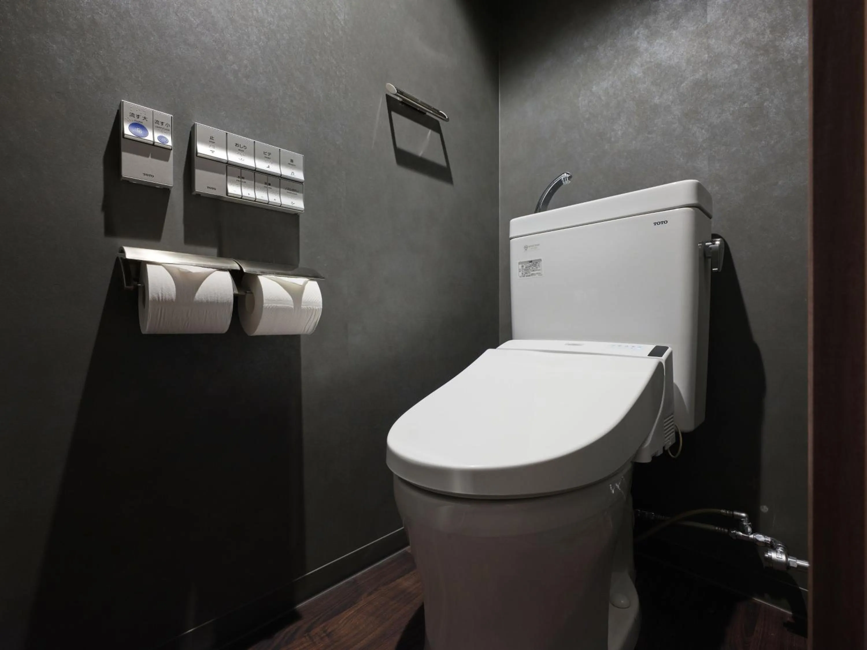 Toilet in MONday Apart Premium OSAKA NAMBA WEST