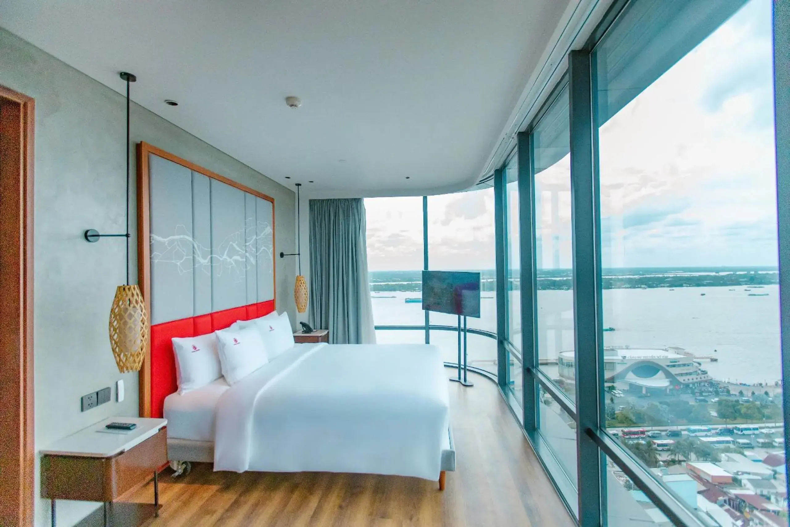 King Suite Room with River View in CENTRAL PLAZA HOTEL - Mỹ Tho King Suite Room with River View in CENTRAL PLAZA HOTEL - Mỹ Tho