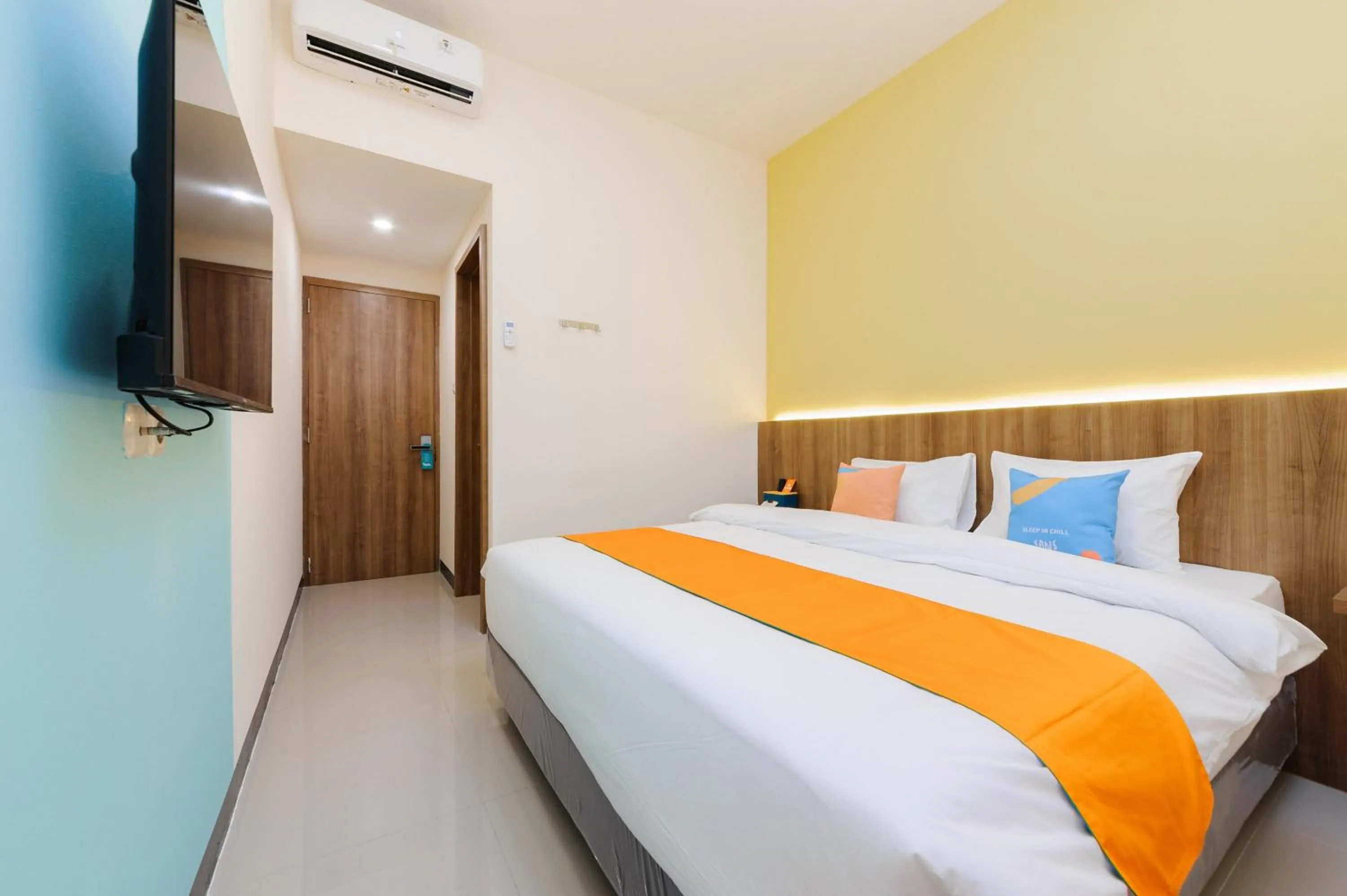 Bedroom, Bed in Sans Max Living Tangerang