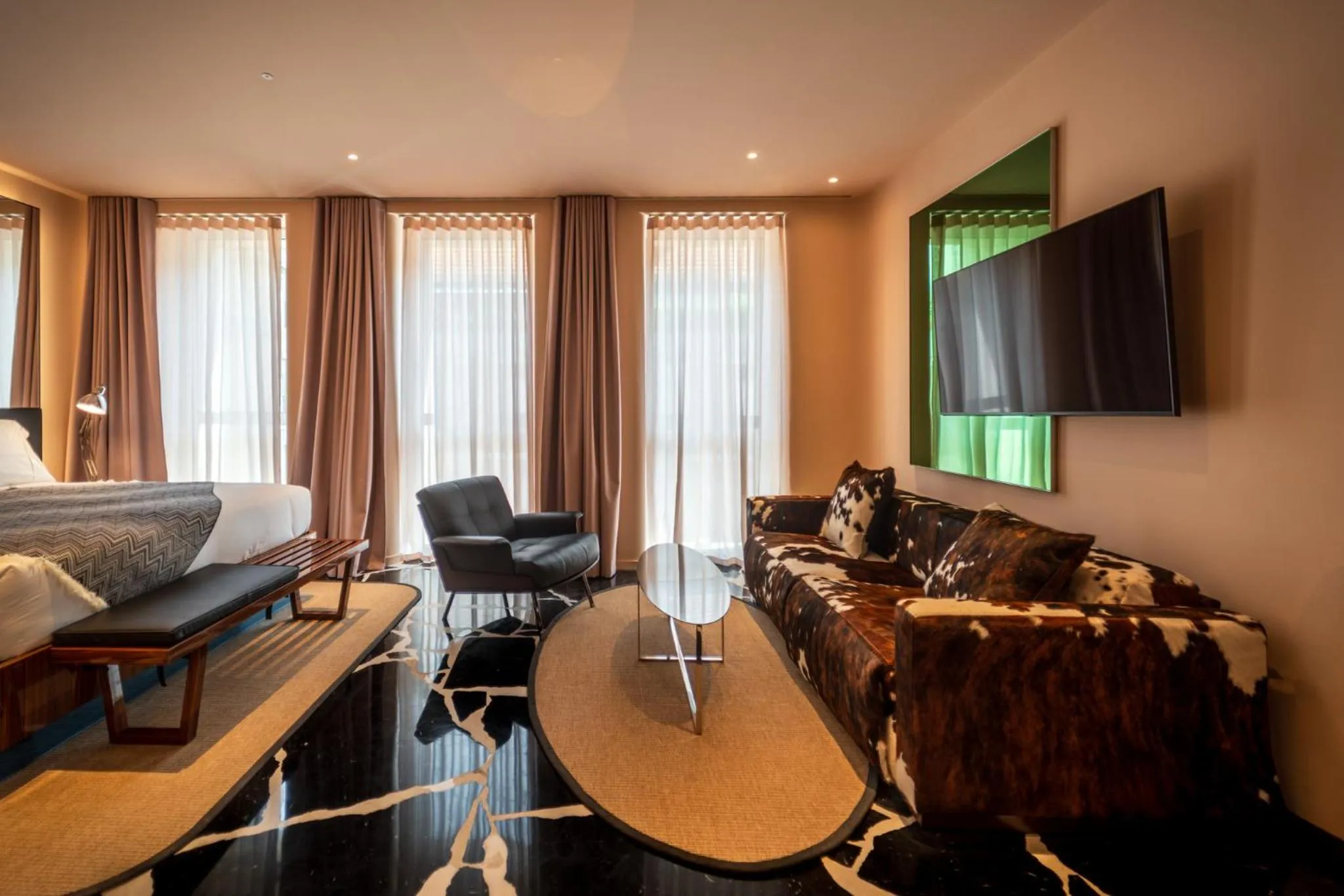 TV and multimedia in Hotel Calimala Milano