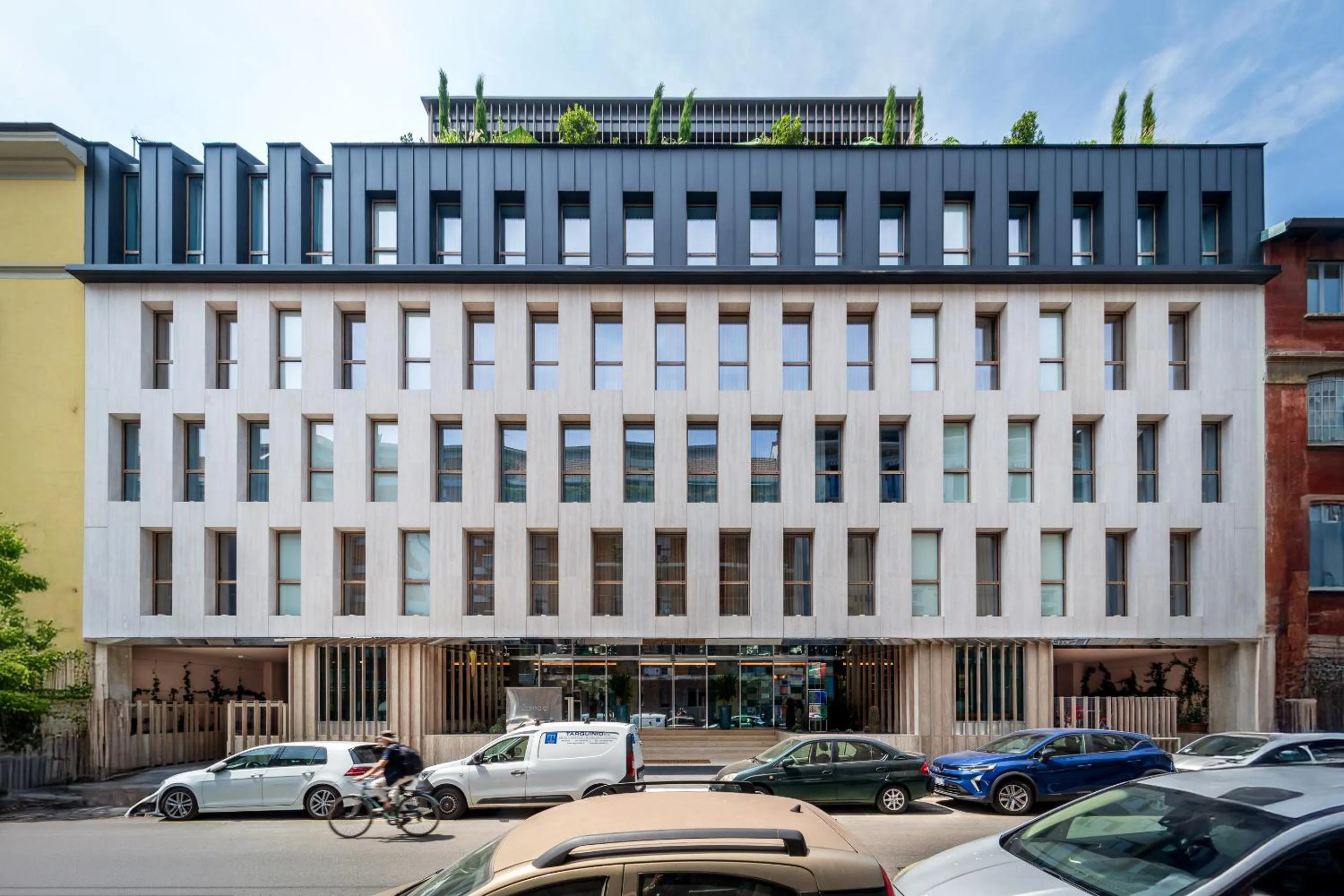 Property building in Hotel Calimala Milano