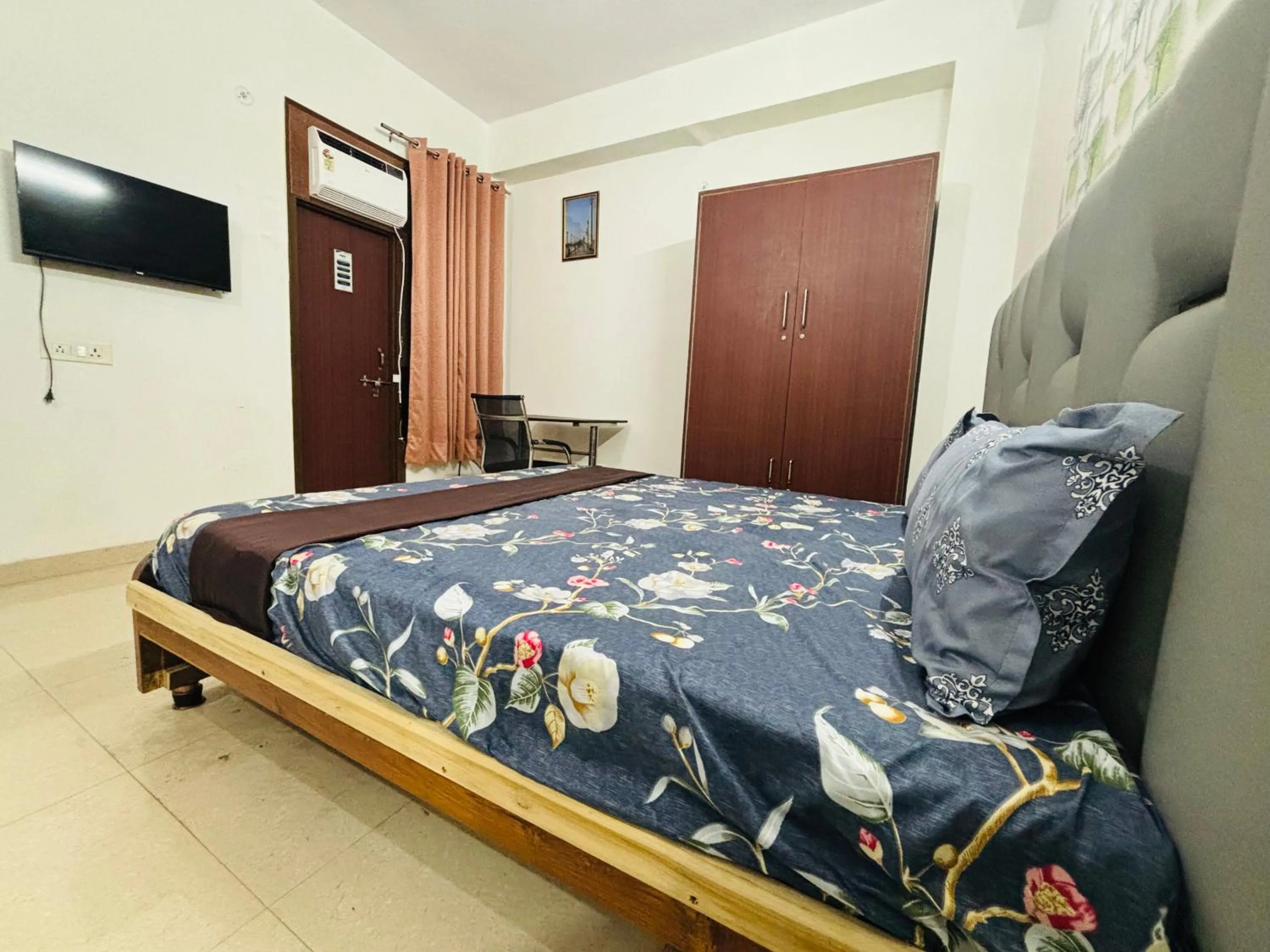 Bed in Akshay continental