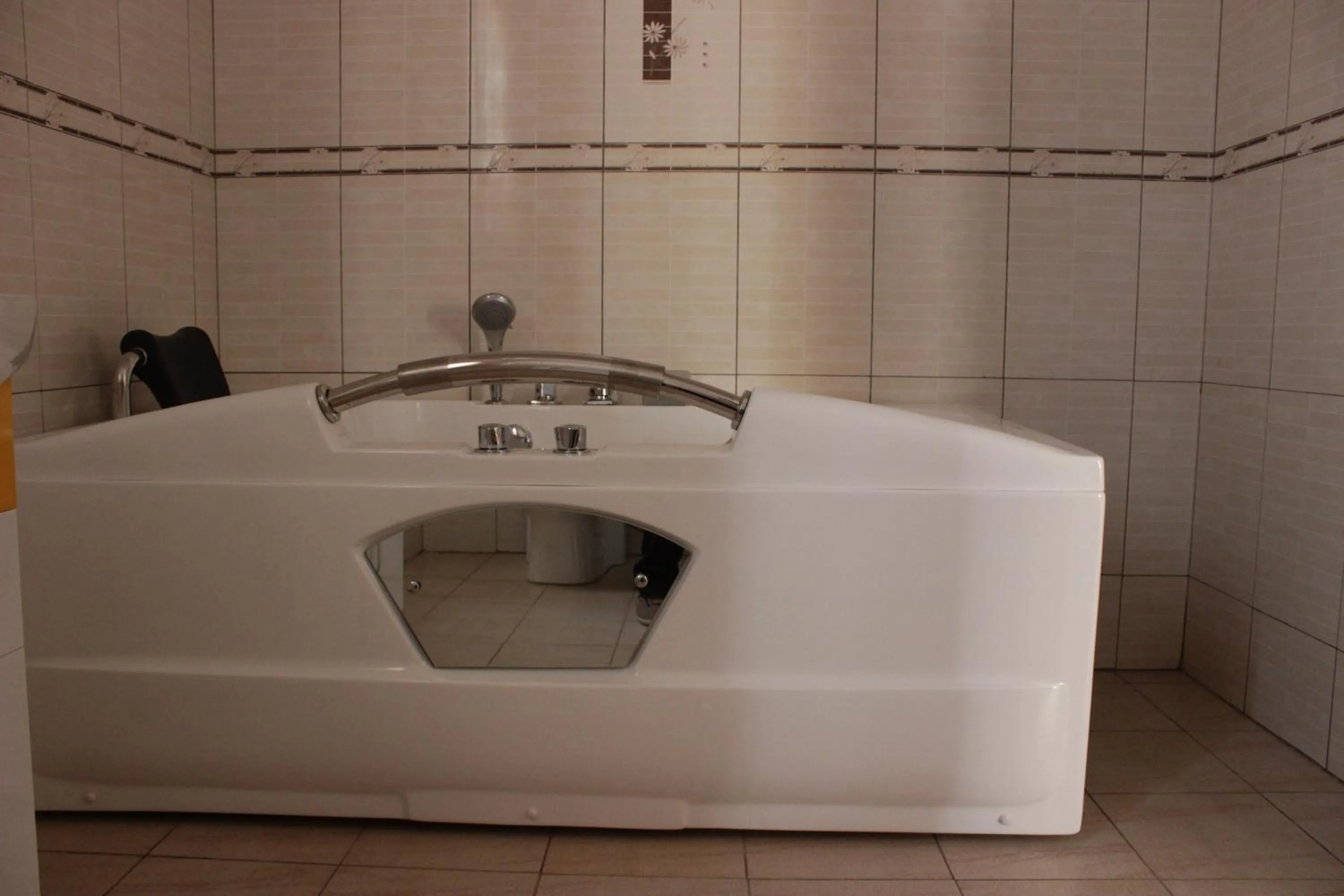 Bathroom in Mountain's View Hotel