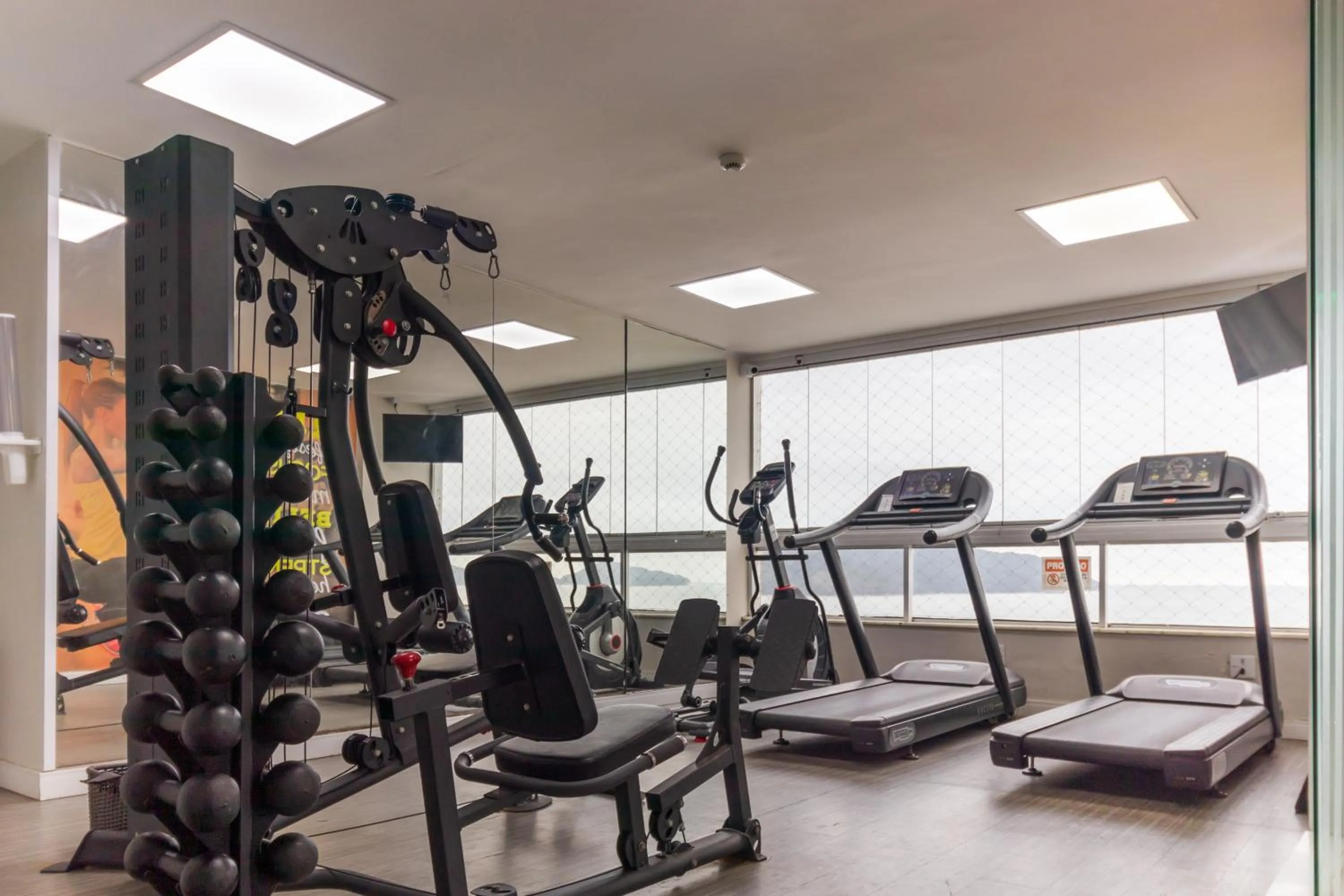 Fitness centre/facilities in Parque Balneário Hotel Santos by Castelo Itaipava