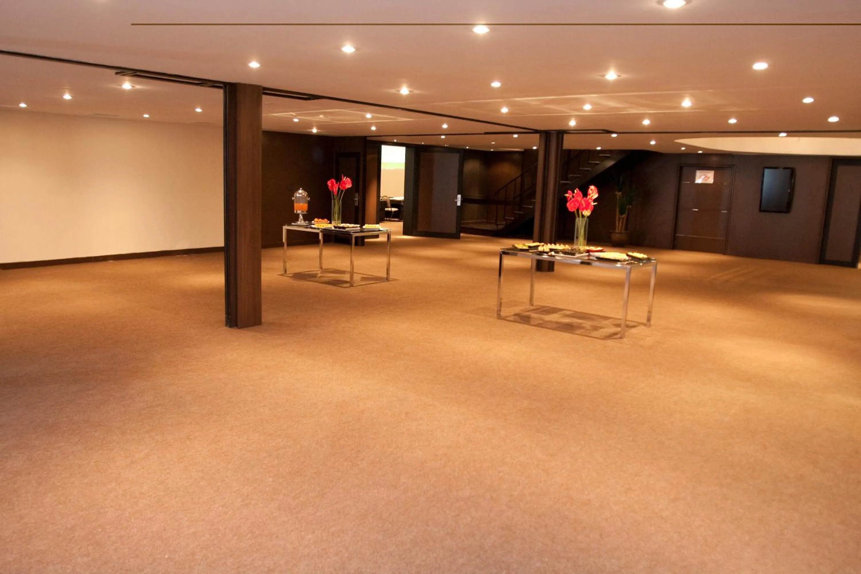 Banquet/Function facilities in Parque Balneário Hotel Santos by Castelo Itaipava