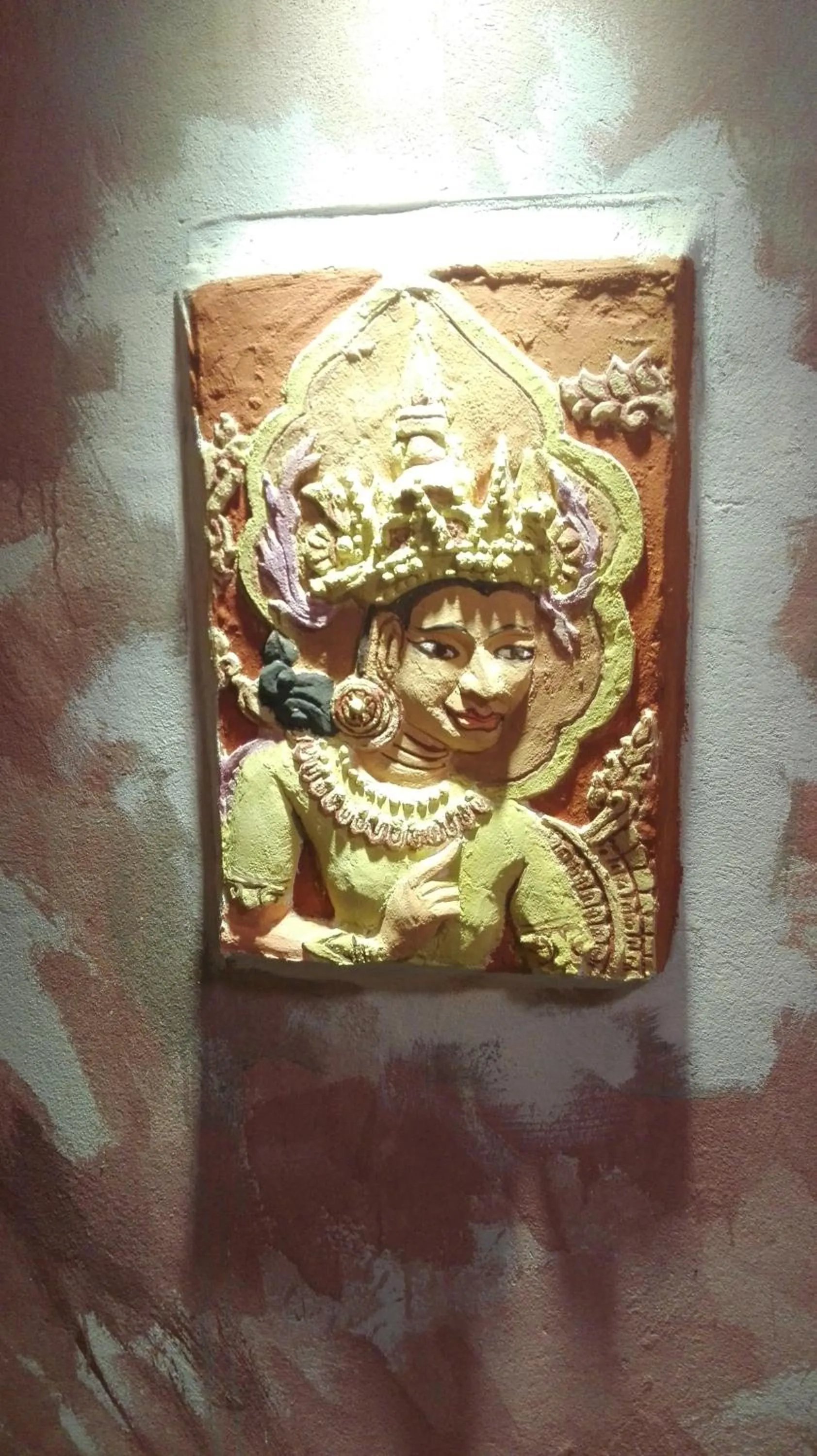 Decorative detail in Shannkalay Hostel
