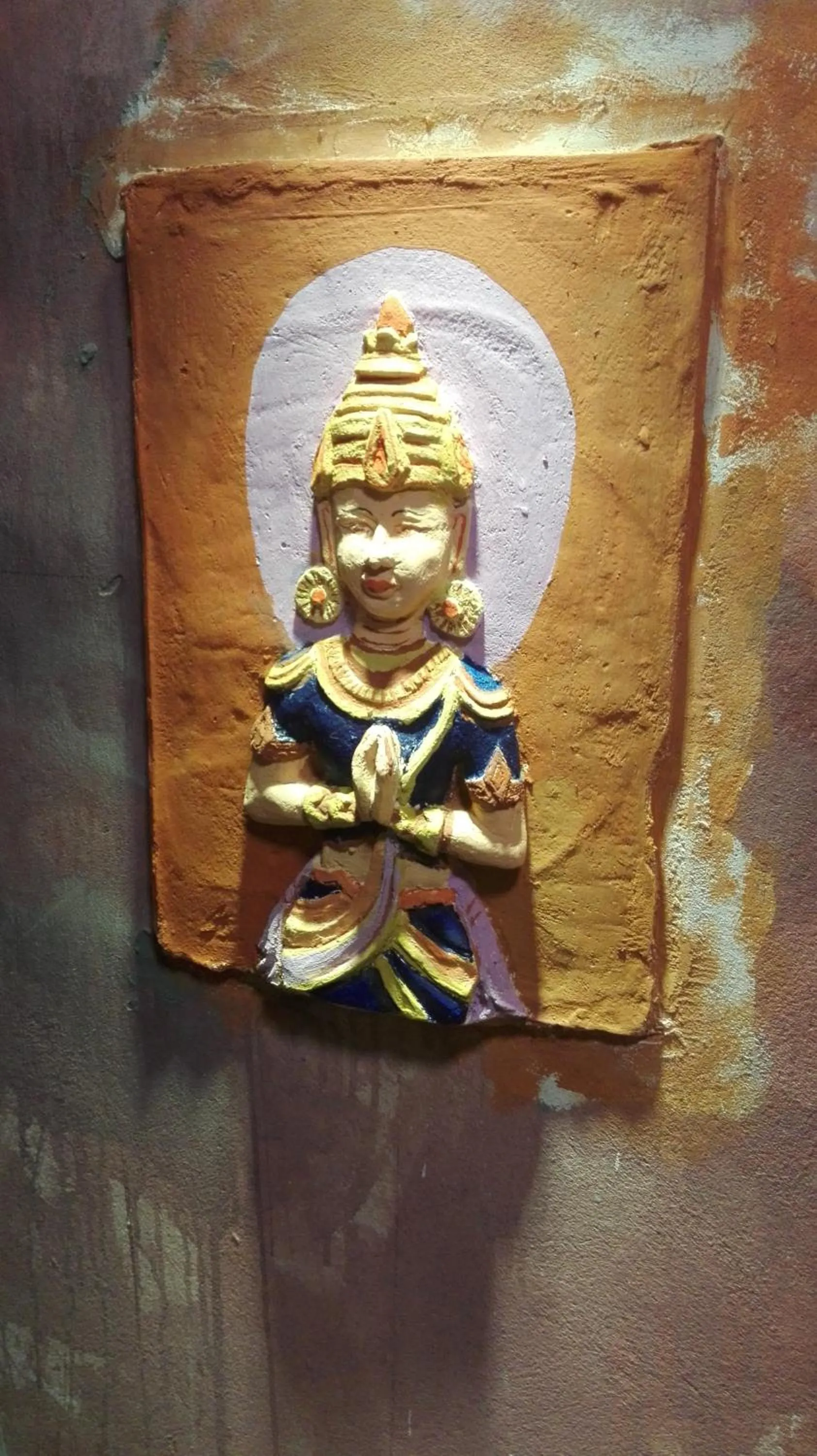 Decorative detail in Shannkalay Hostel