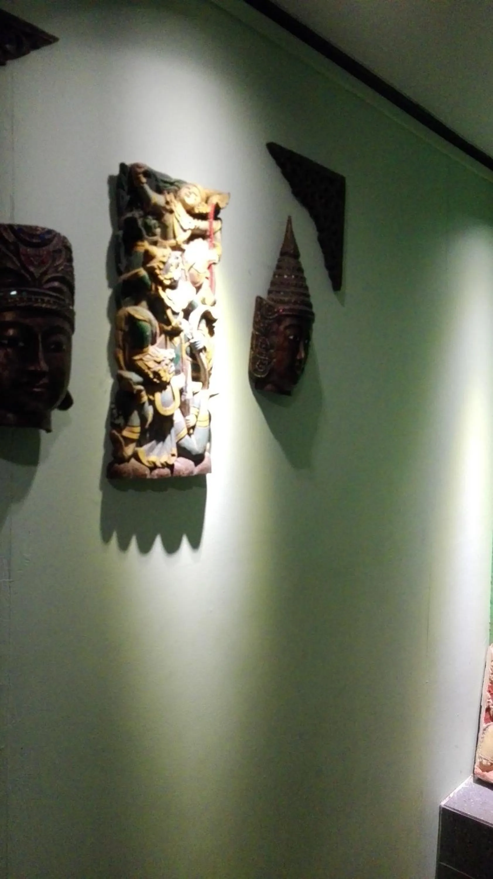 Decorative detail in Shannkalay Hostel