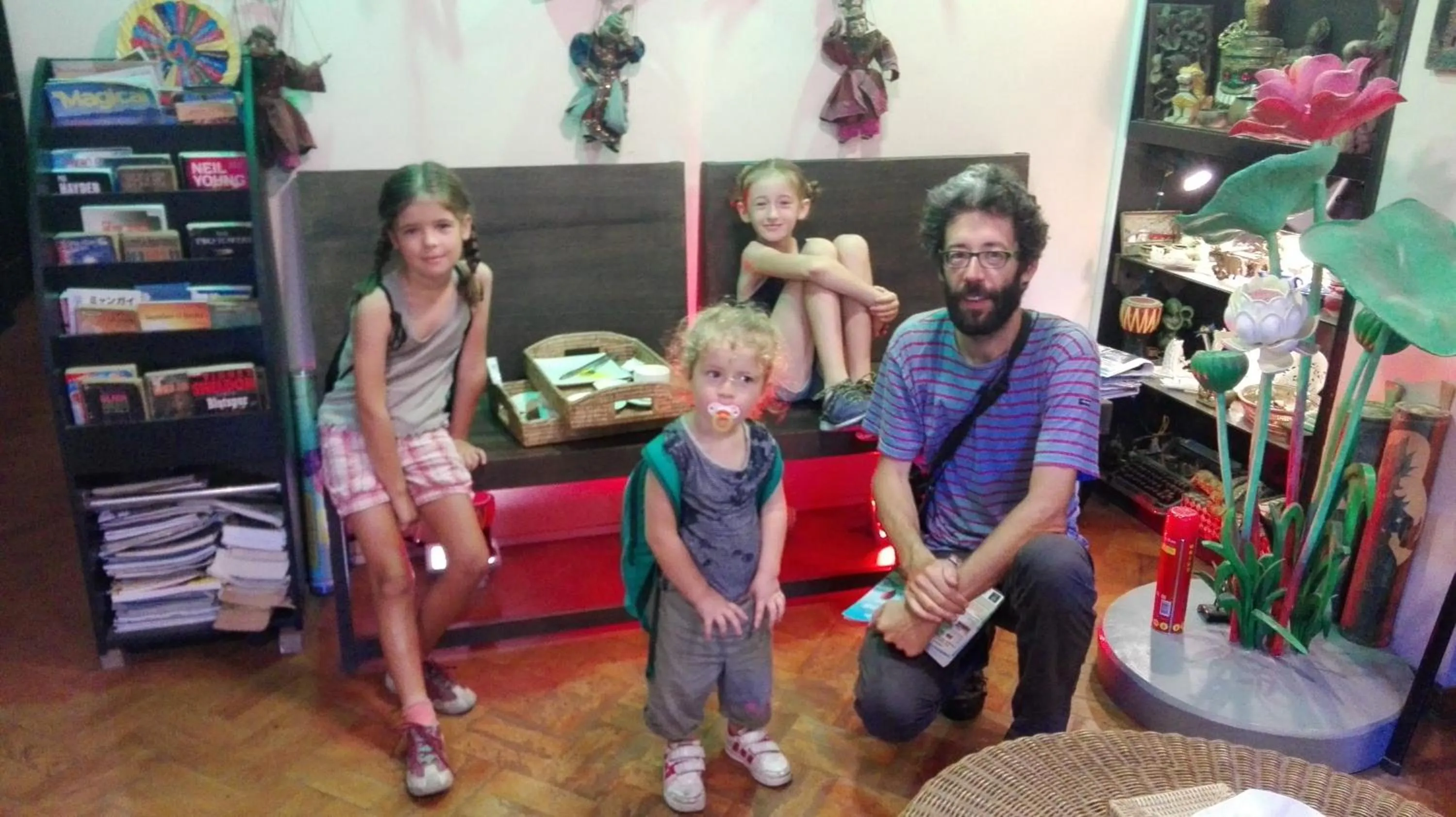 People in Shannkalay Hostel