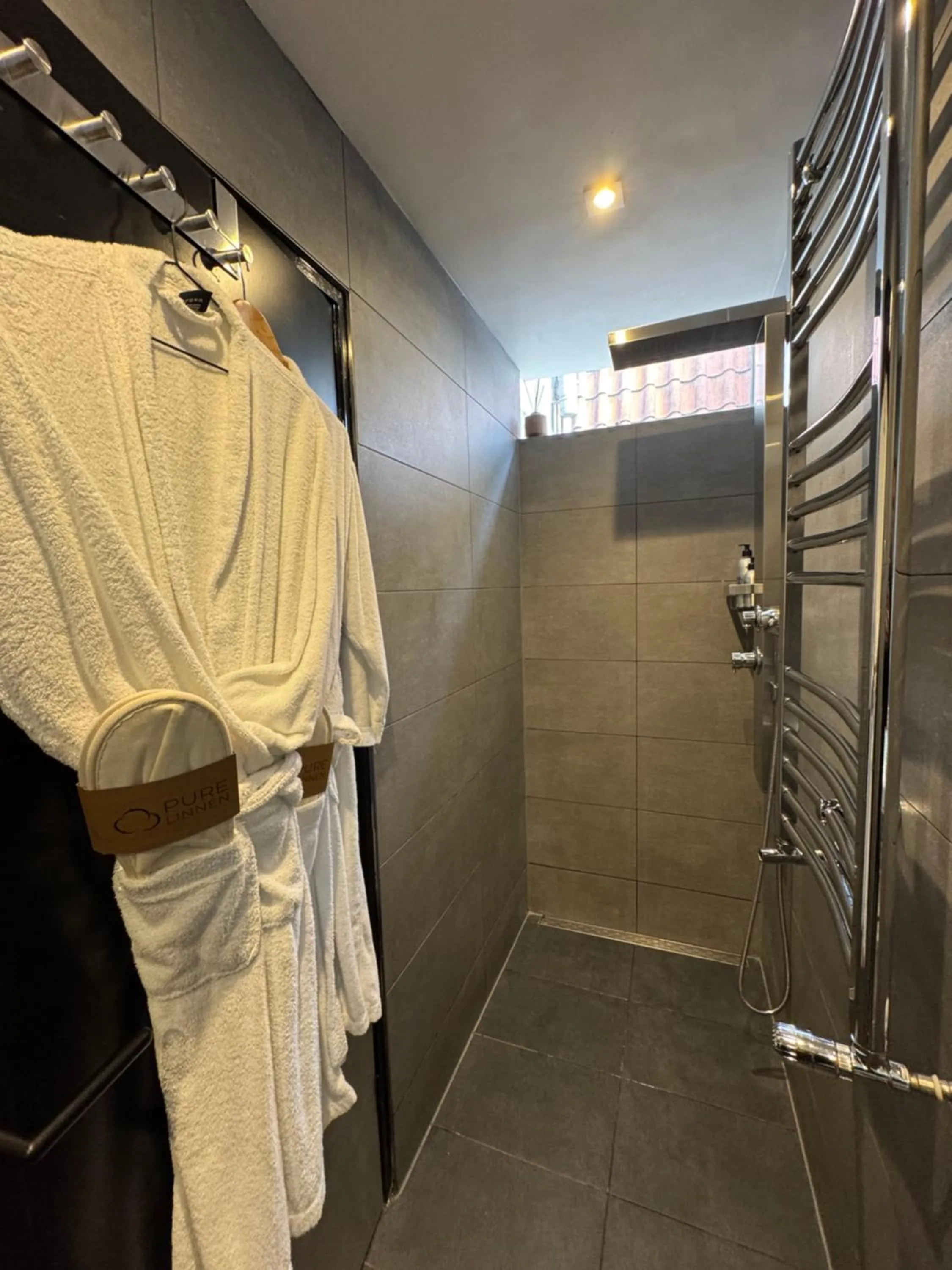 Bathroom in Décor Canal House