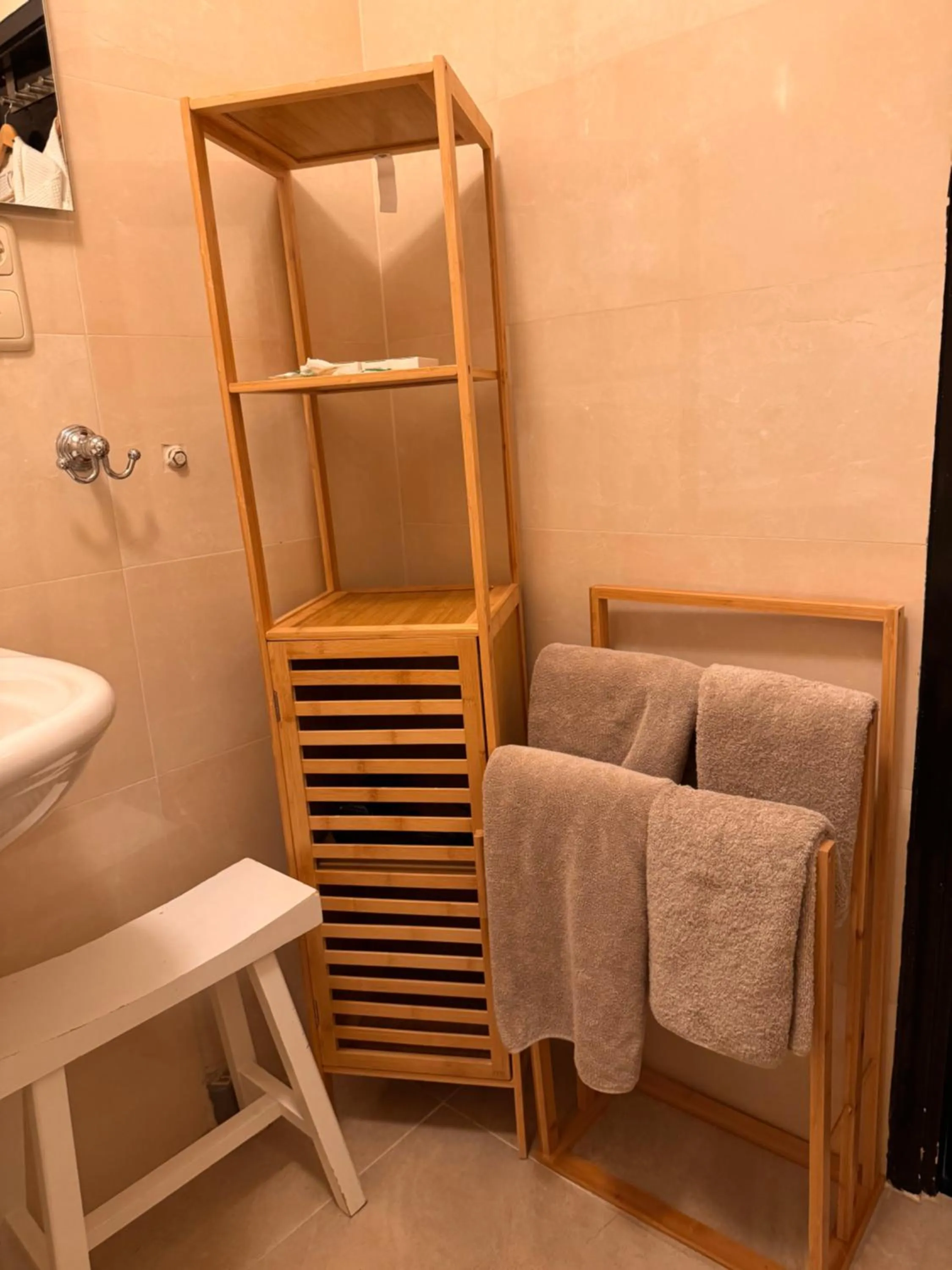 Bathroom in Décor Canal House