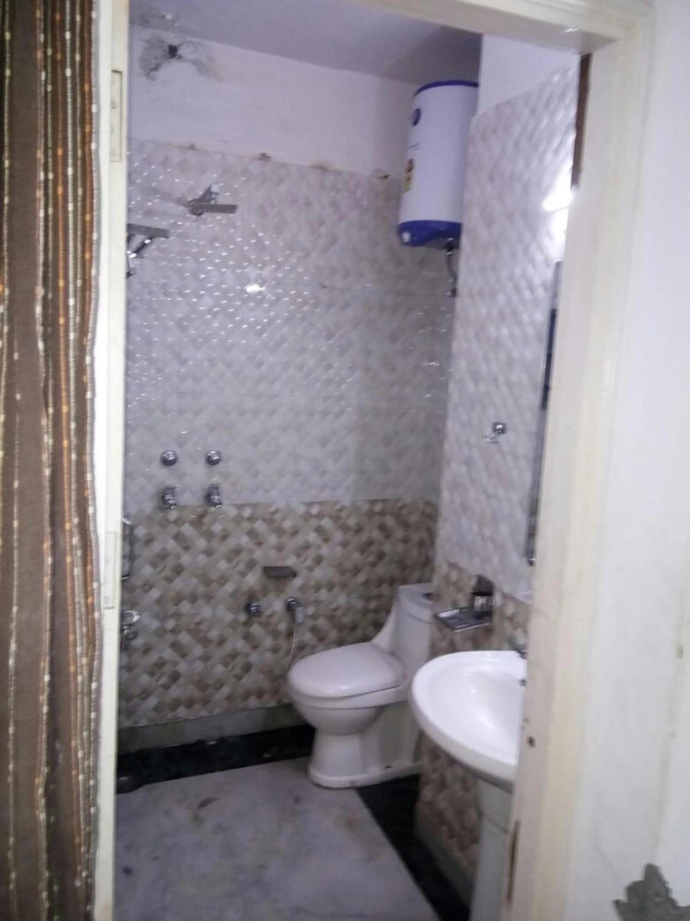 Hotel Golden Crown Laxman Jhula