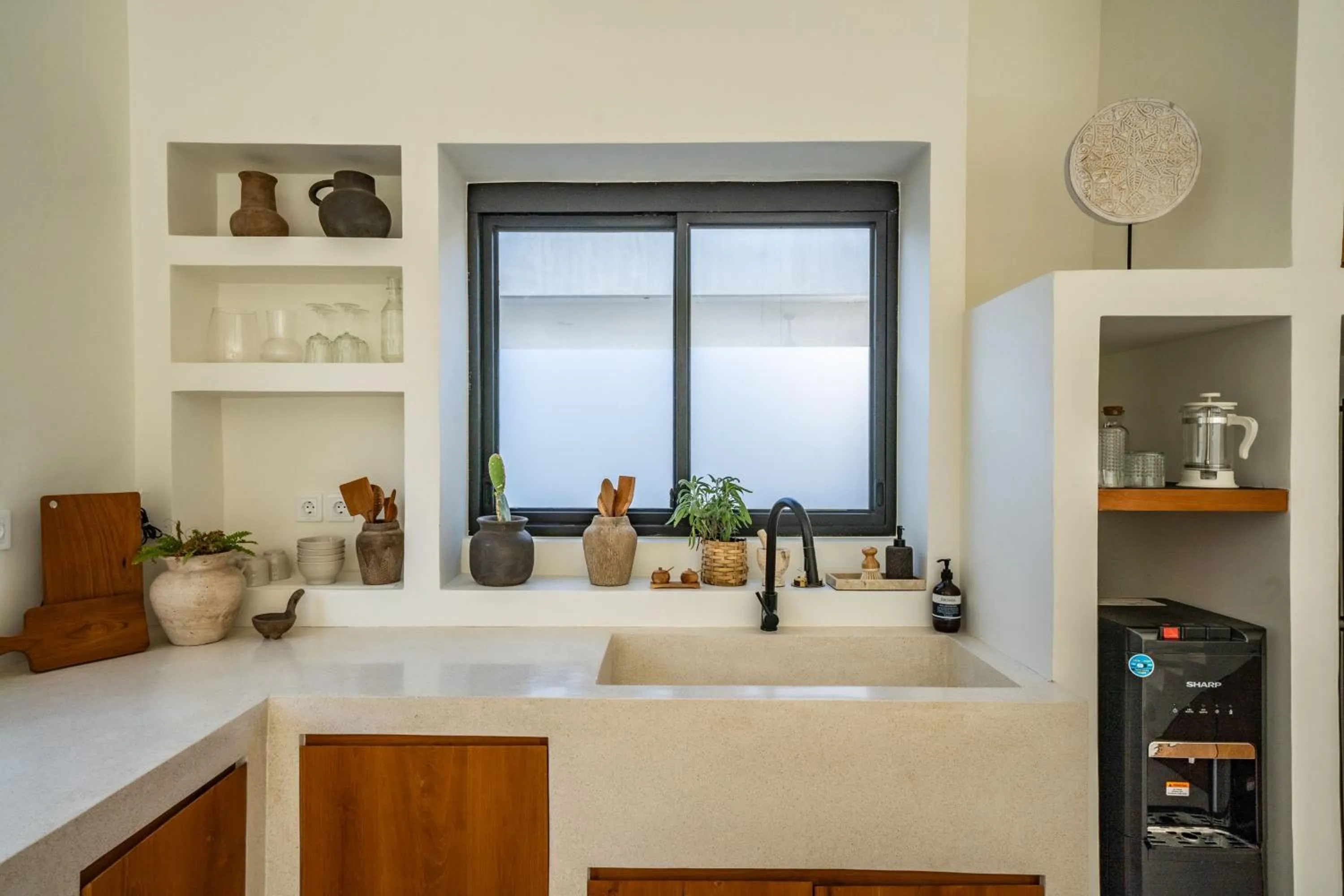 Kitchen or kitchenette in Casa Terra Uluwatu