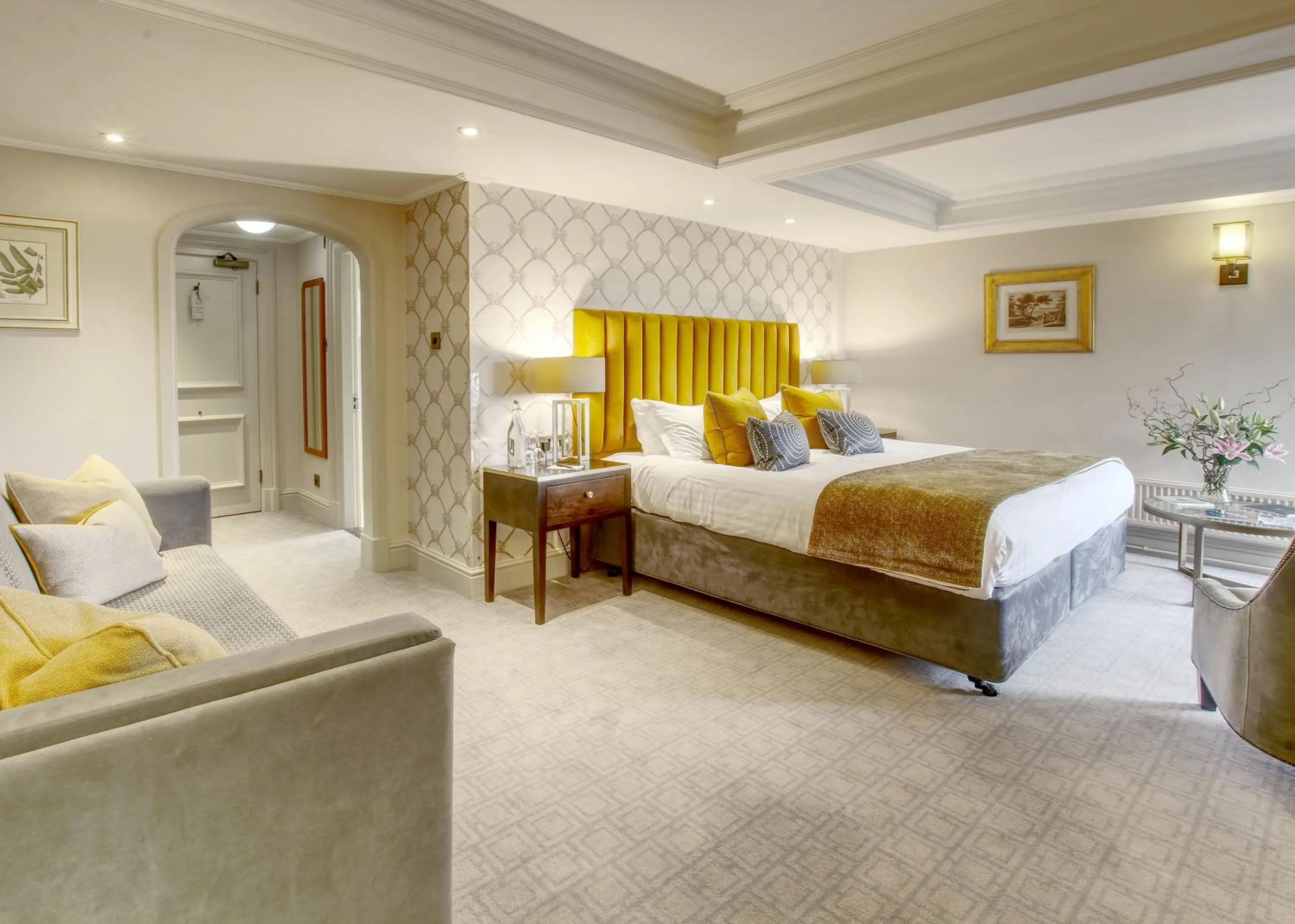 Bedroom, Bed in Thurlestone Hotel